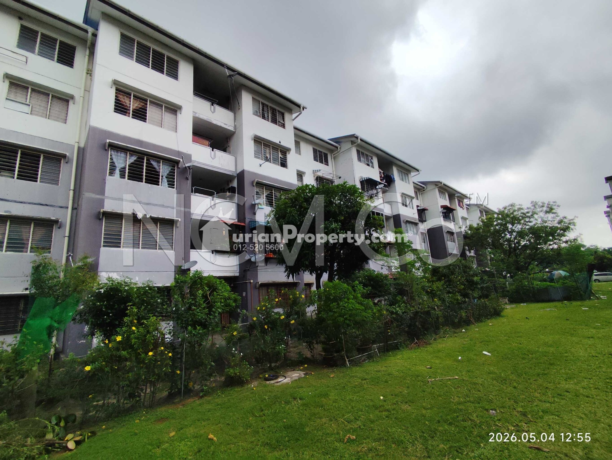 Flat For Auction at Pangsapuri PKNS Seri Kembangan