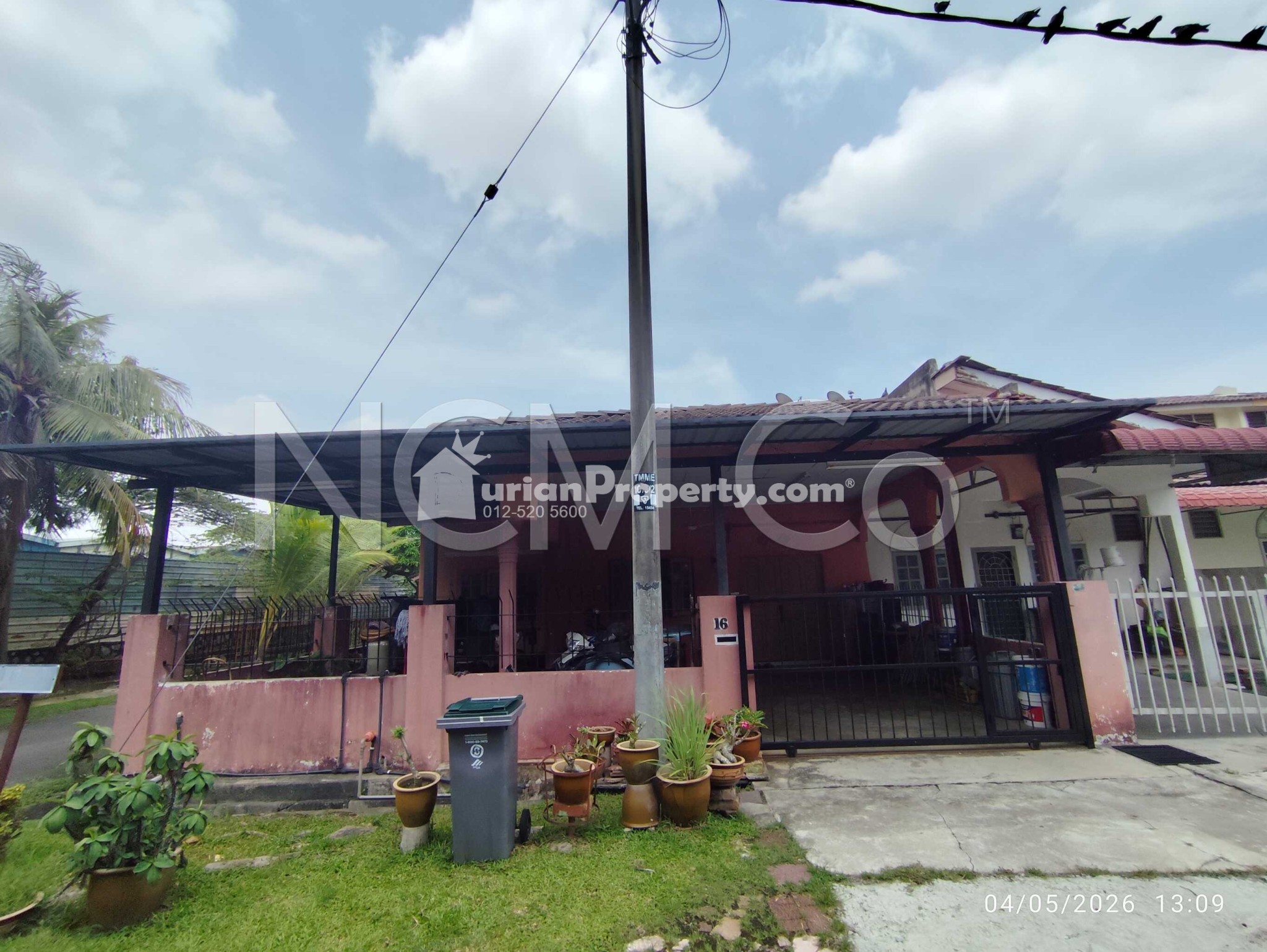 Terrace House For Auction at Taman Mas Merah