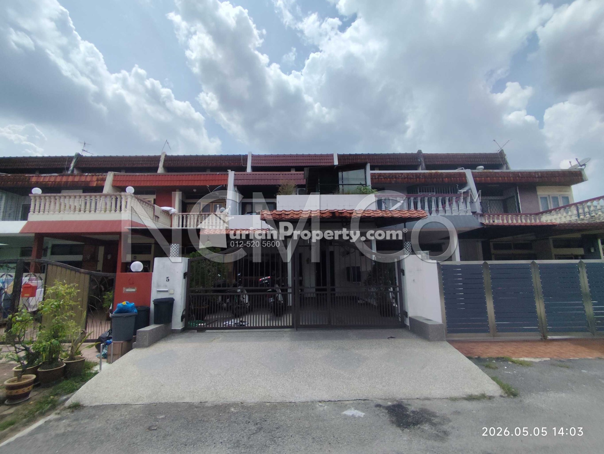 Terrace House For Auction at Taman Mahkota