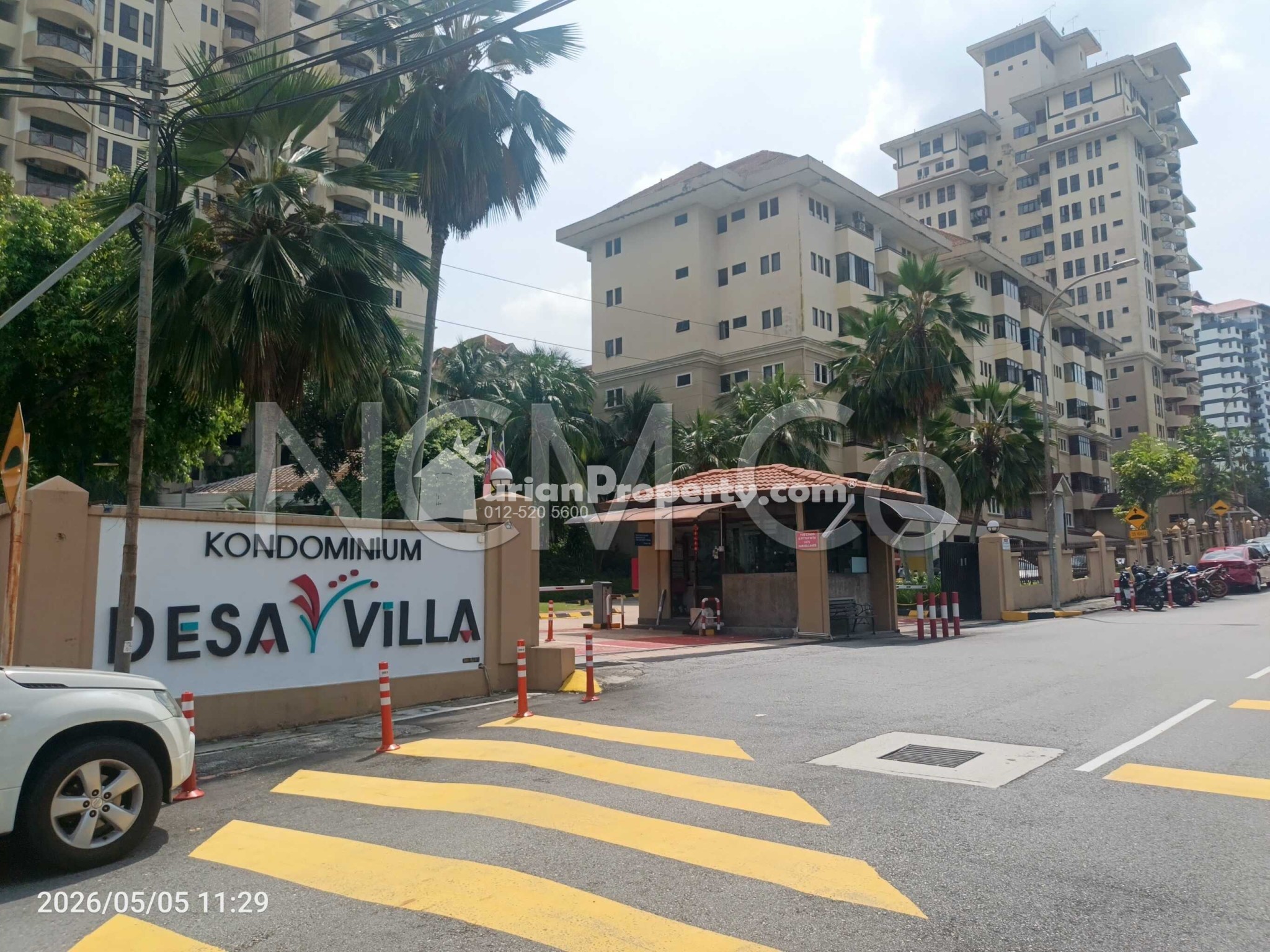 Condo For Auction at Desa Villa