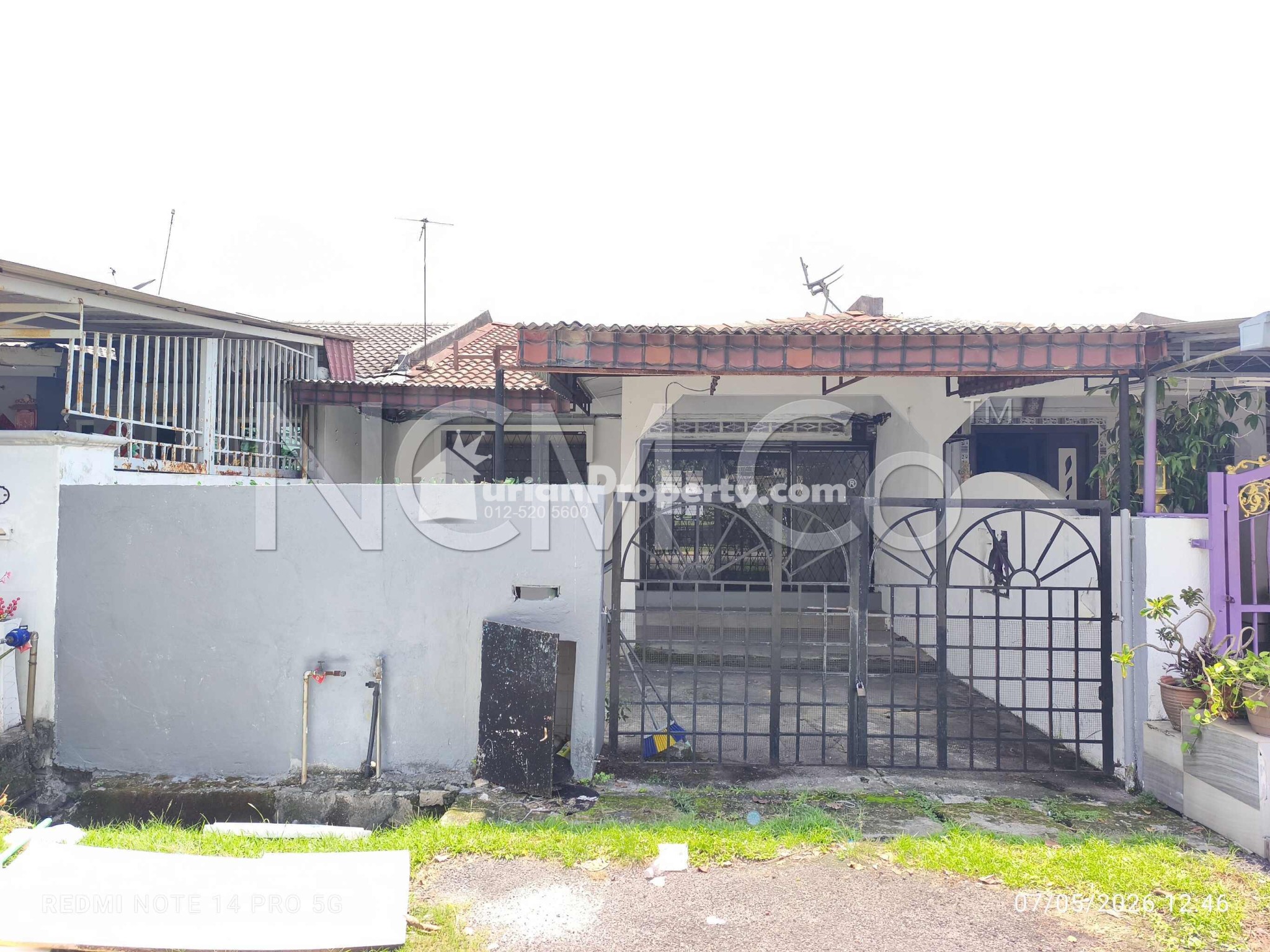 Terrace House For Auction at Taman Sentosa