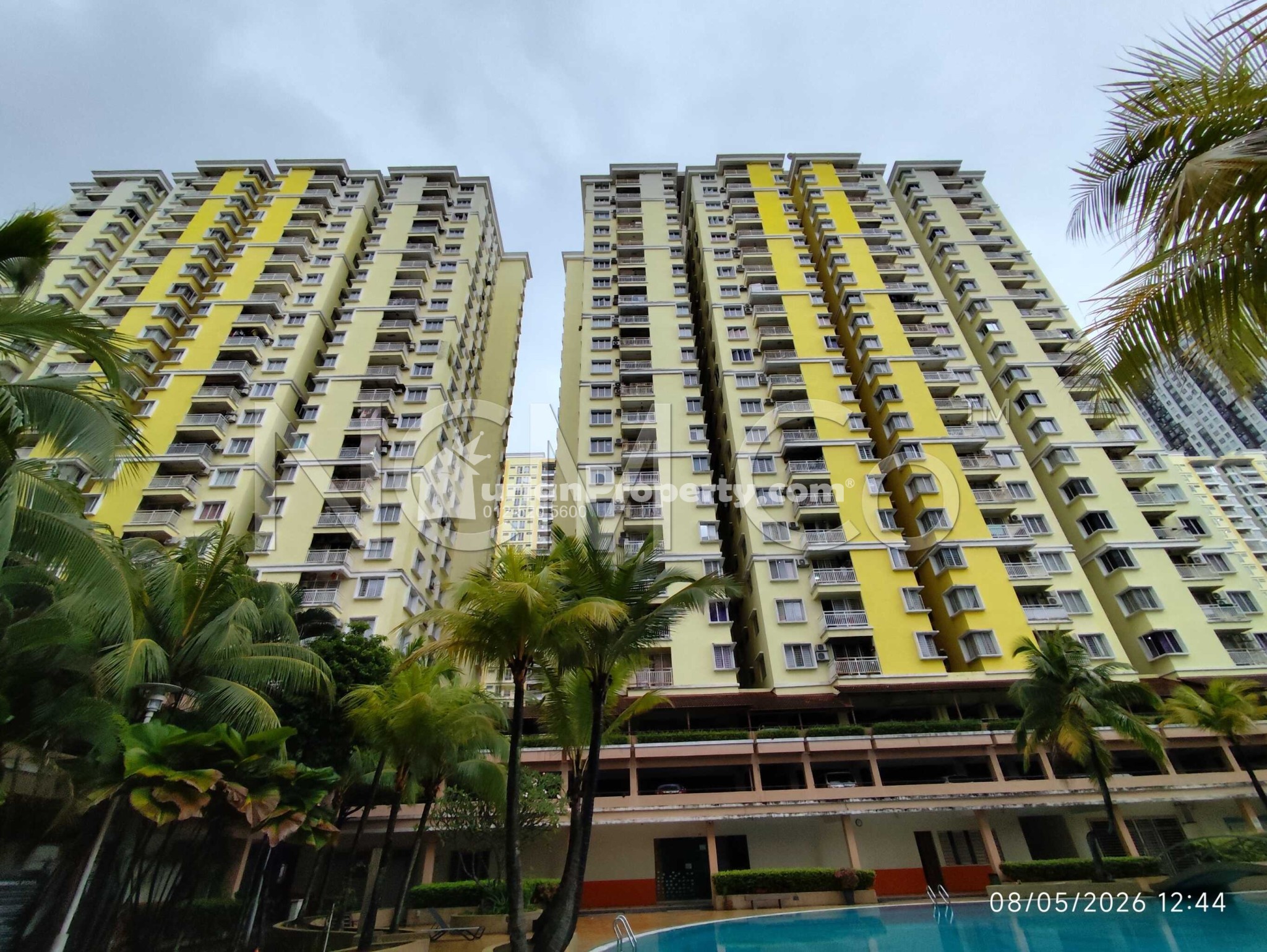 Condo For Auction at Platinum Lake PV10