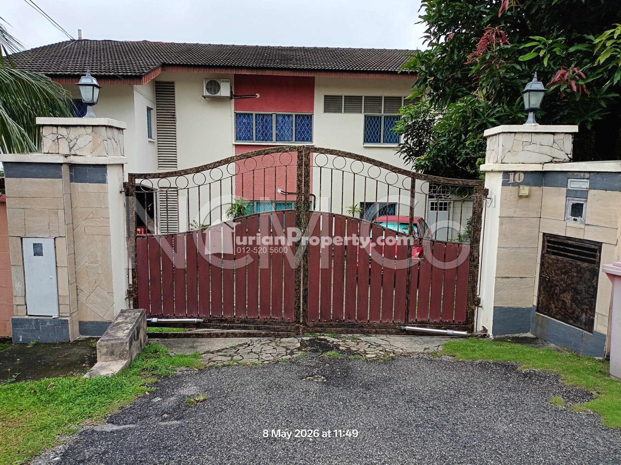 Bungalow House For Auction at Kampung Tunku