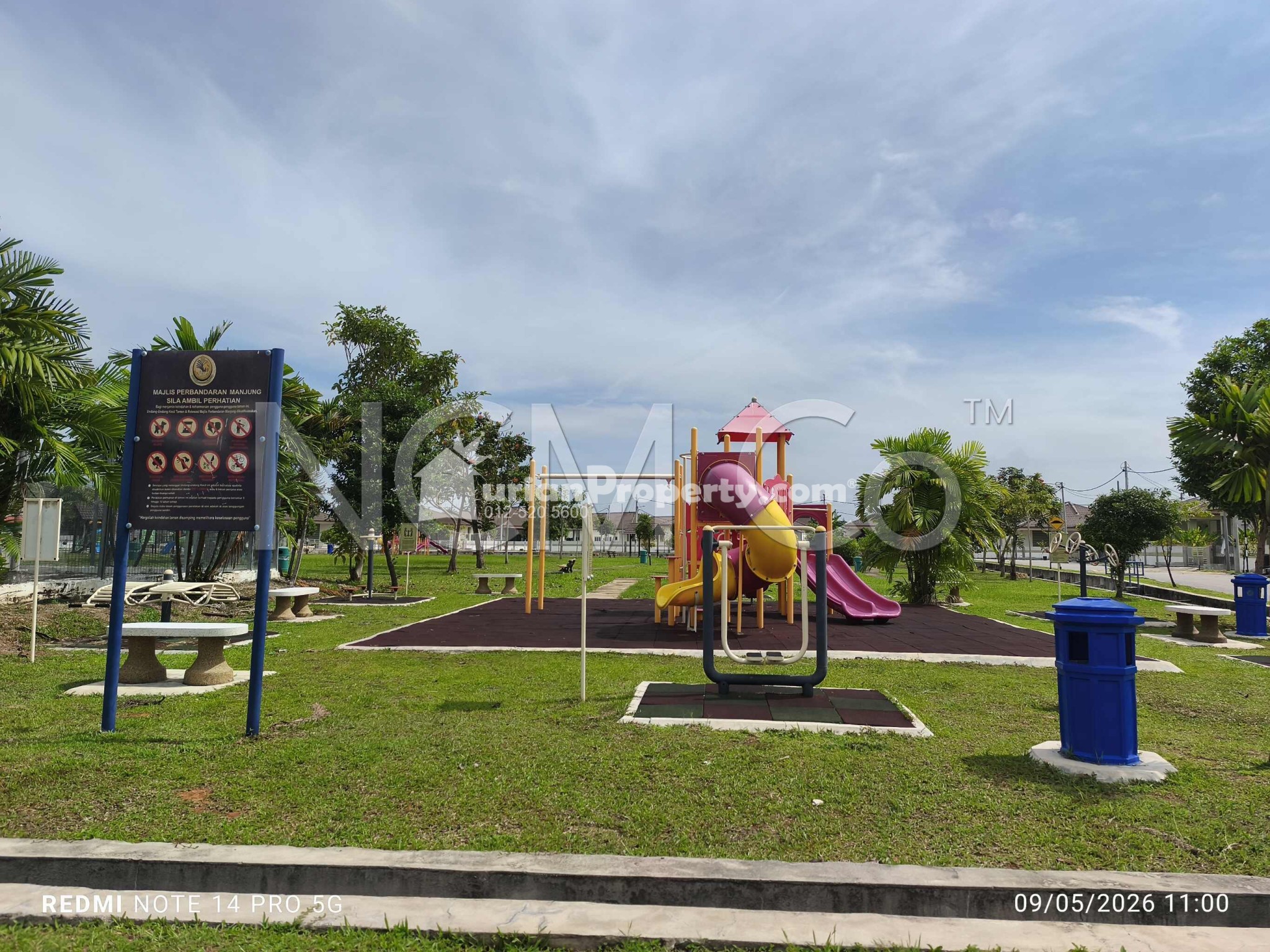 Bungalow House For Auction at Bandar Baru Setia Awan Perdana
