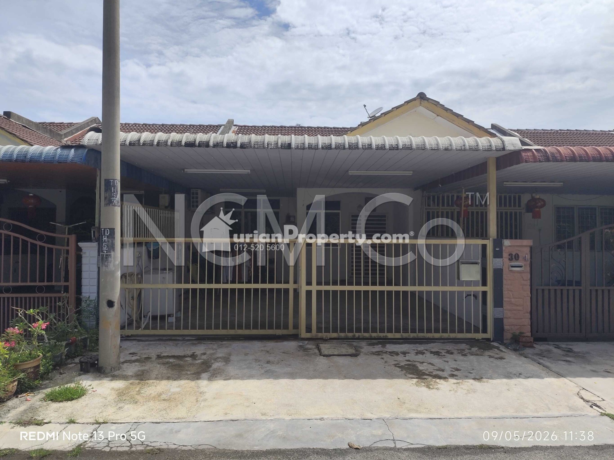 Terrace House For Auction at Taman Damai