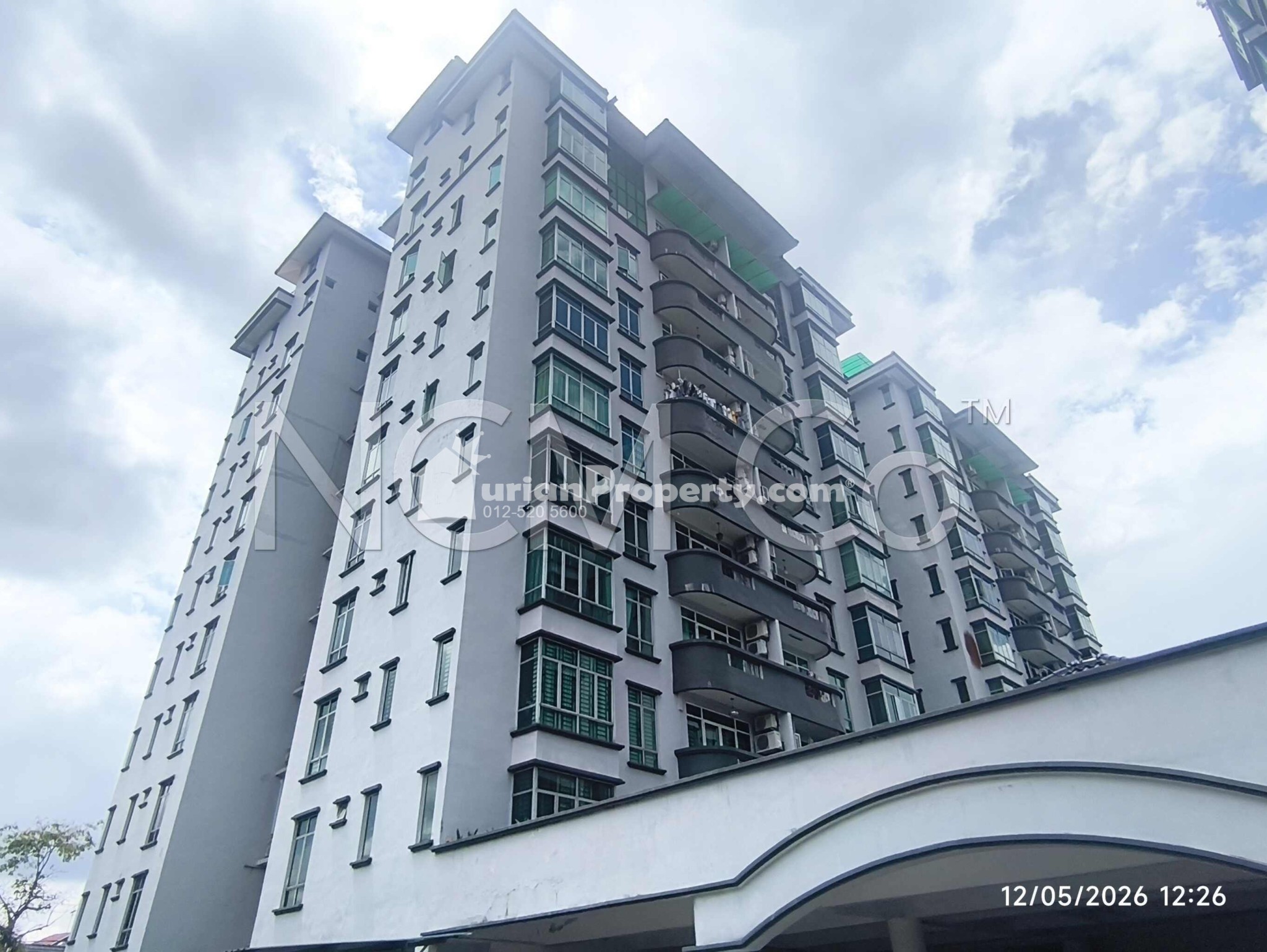 Apartment For Auction at Perling Apartment