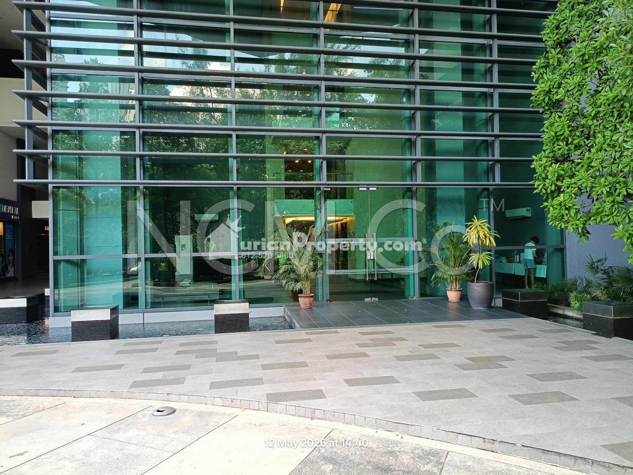 Serviced Residence For Auction at Tropicana Avenue