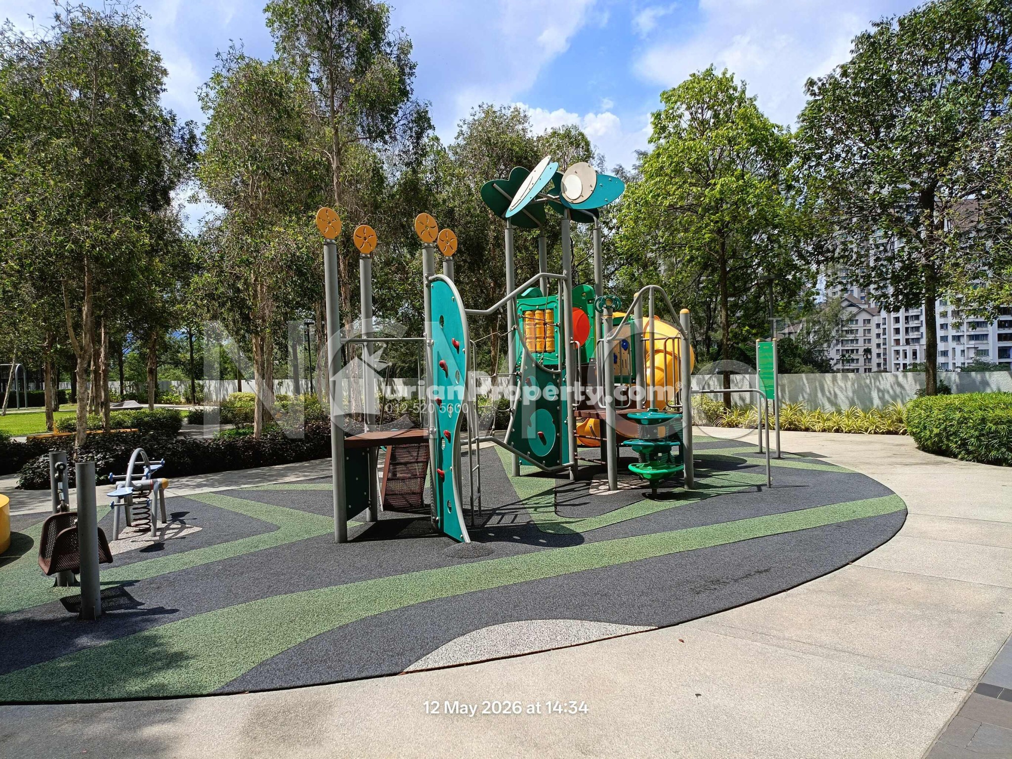Serviced Residence For Auction at Tropicana Avenue