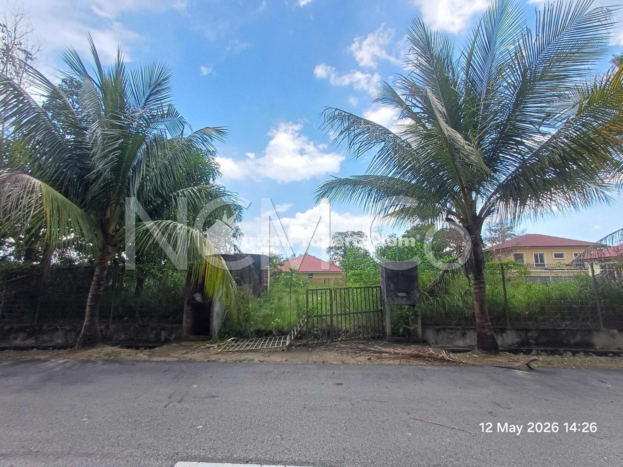 Residential Land For Auction at Taman Tasik Senangin