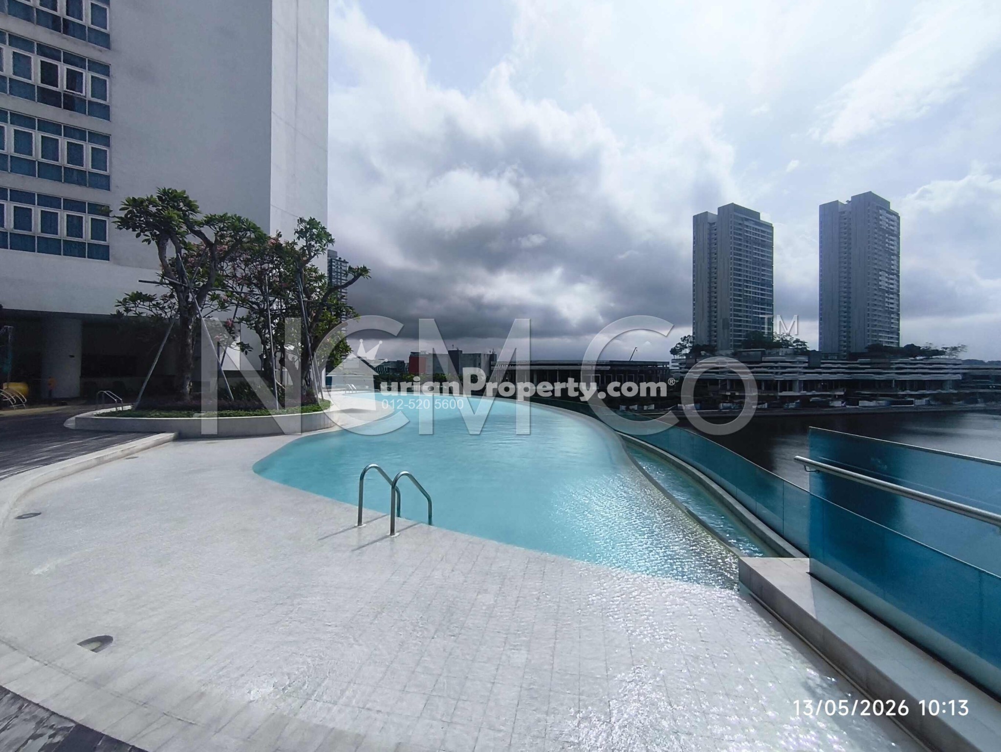Serviced Residence For Auction at Pinetree