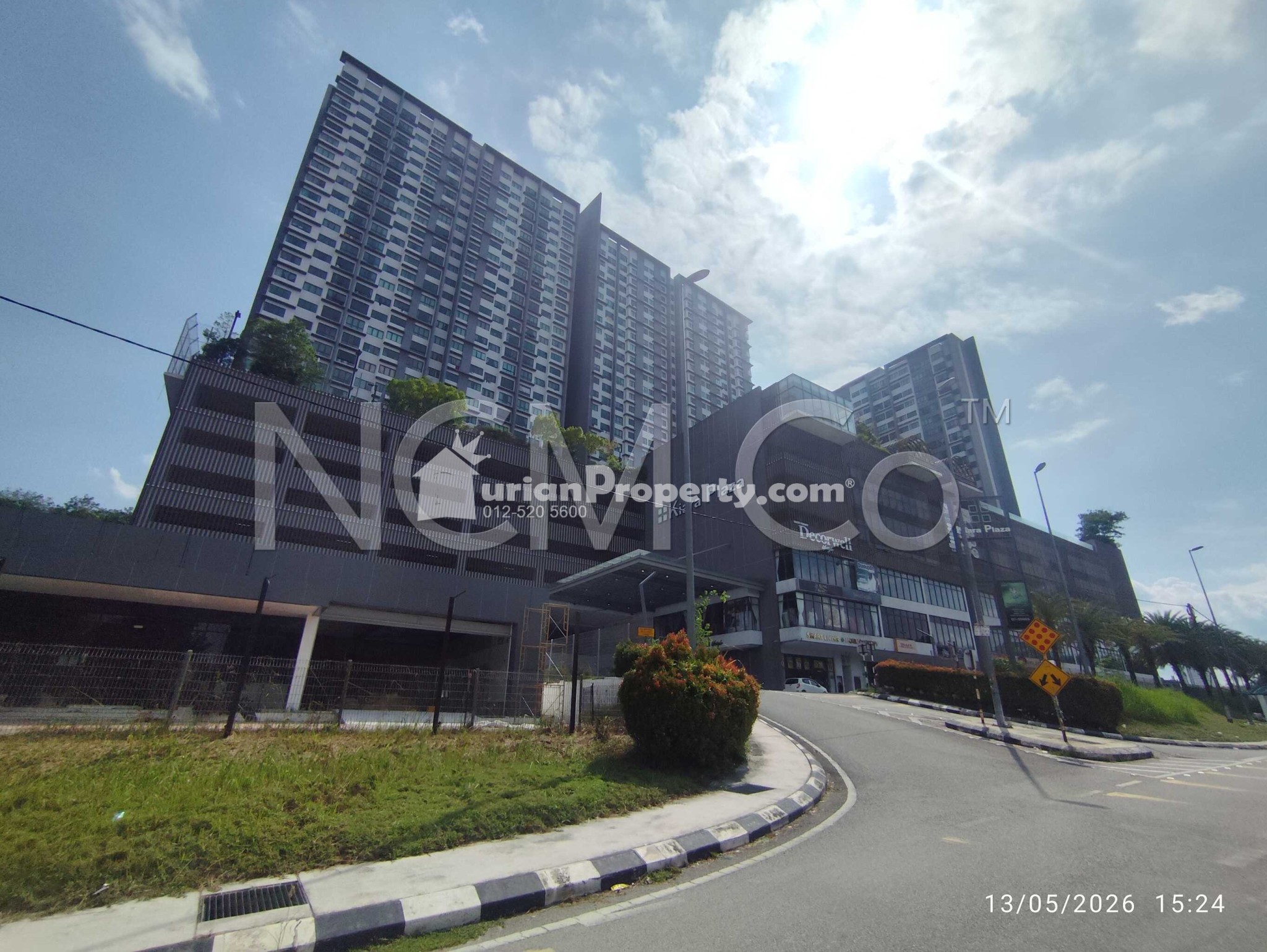 Apartment For Auction at Kiara Plaza