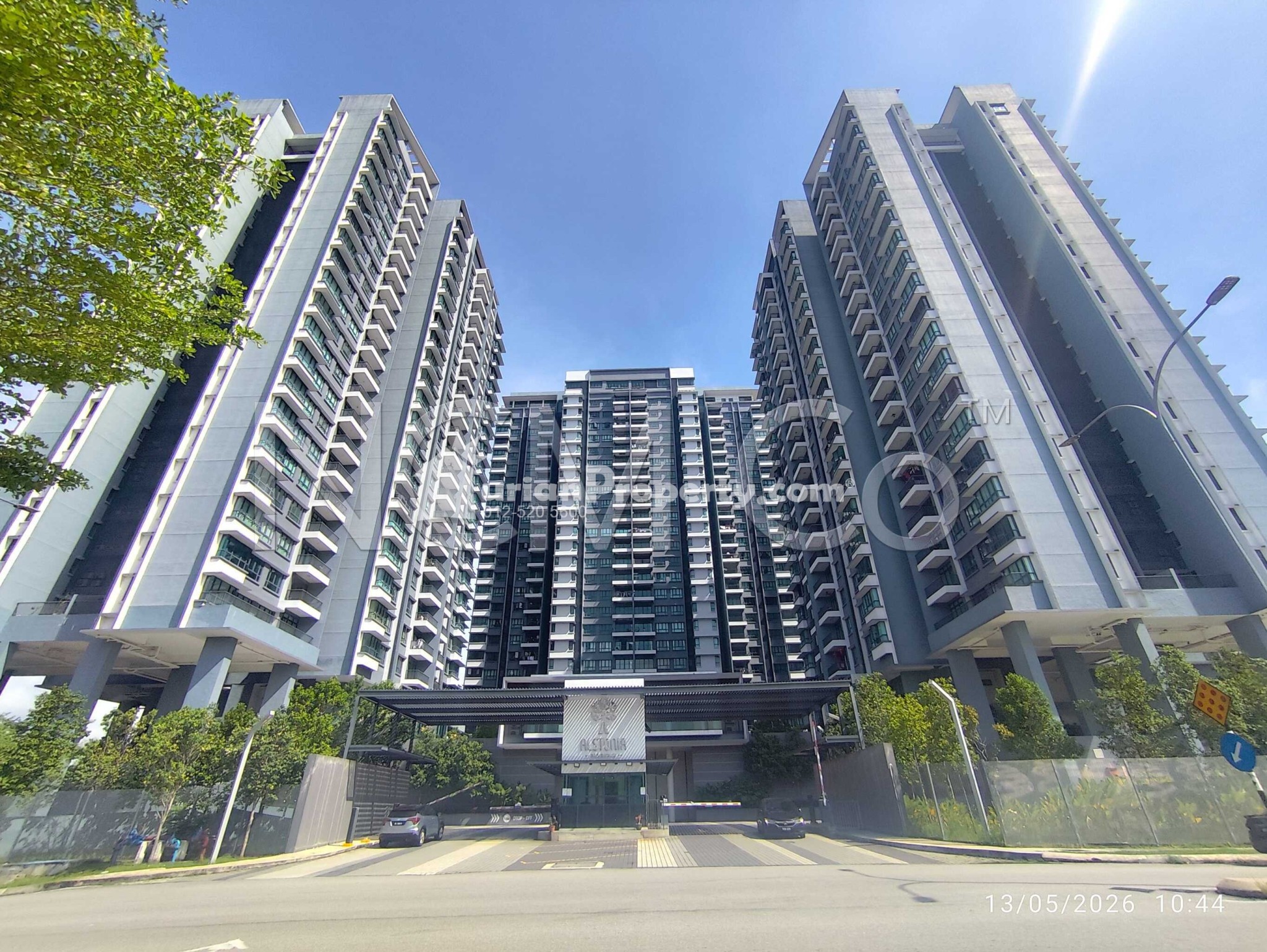 Apartment For Auction at Alstonia Residence