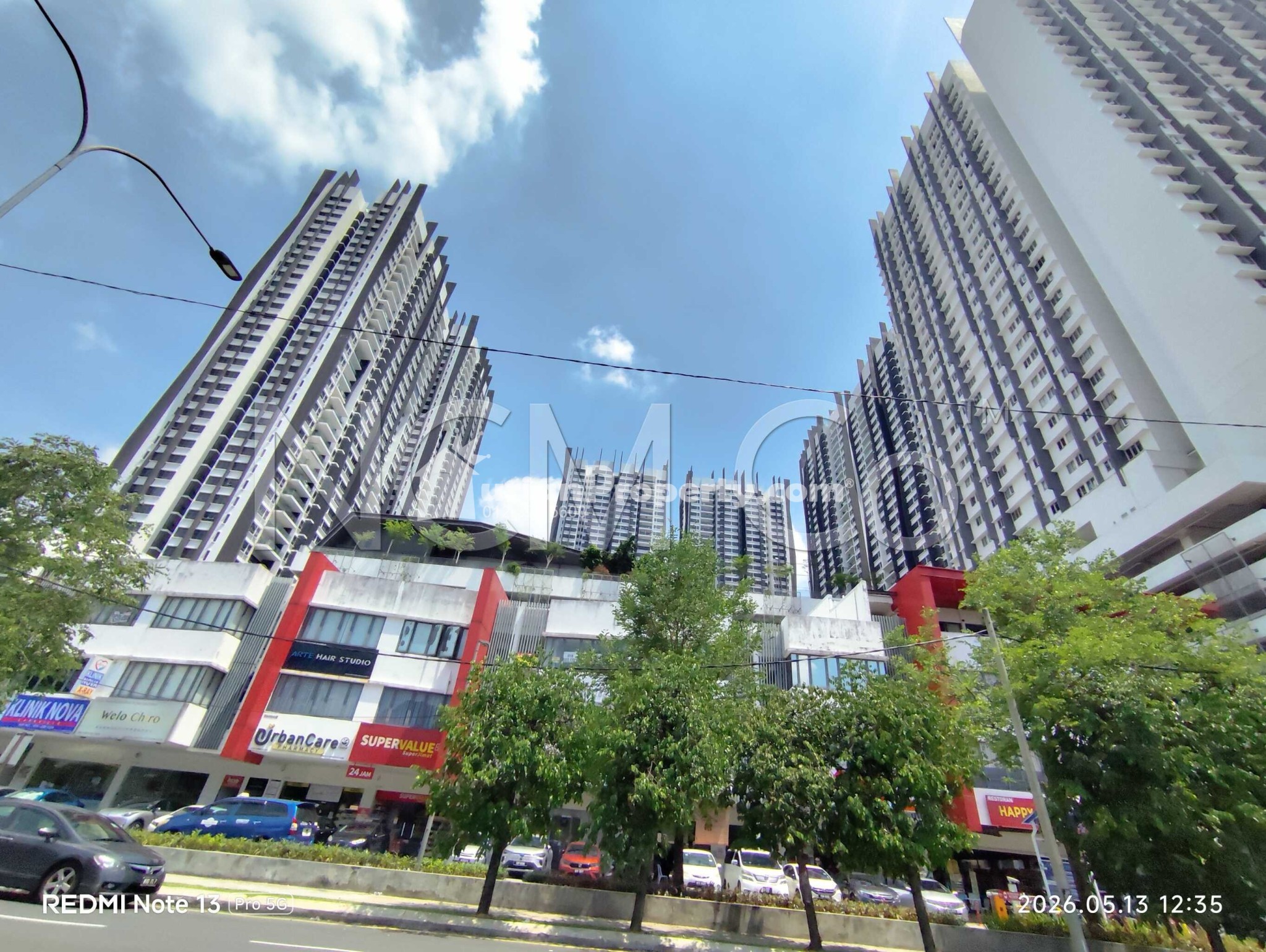 Serviced Residence For Auction at Lakeville Residence