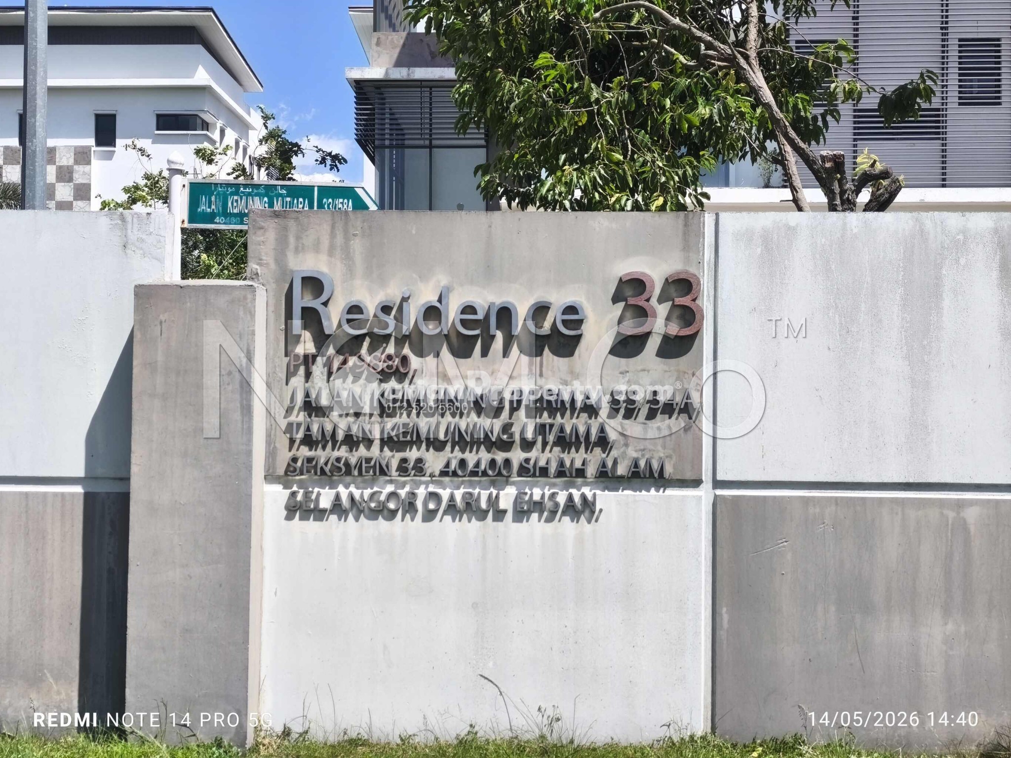 Bungalow House For Auction at Residence 33