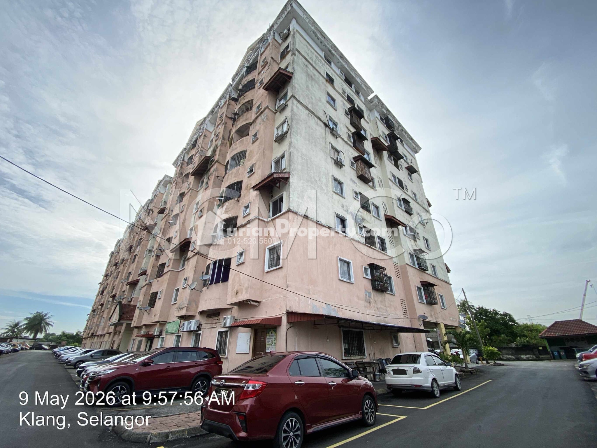 Apartment For Auction at Perdana Villa