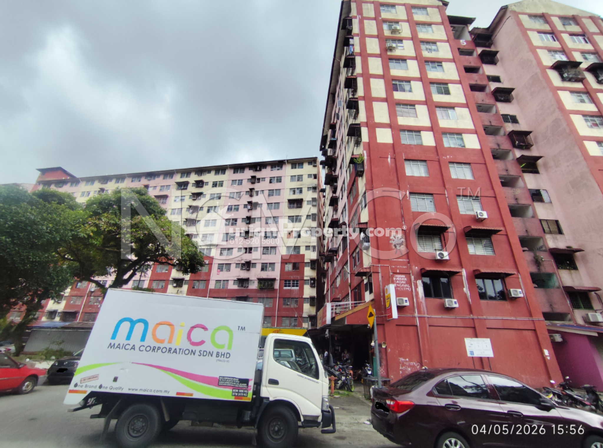 Apartment For Auction at Desa Mentari