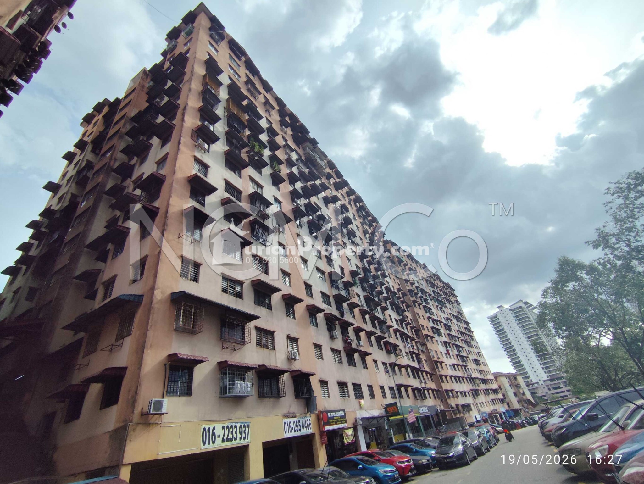 Apartment For Auction at Apartment Lestari