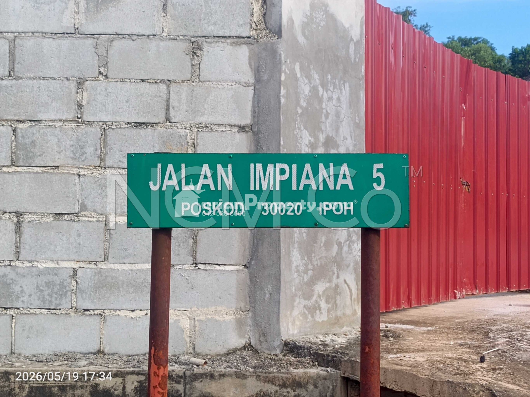 Bungalow House For Auction at Taman Meru Impiana
