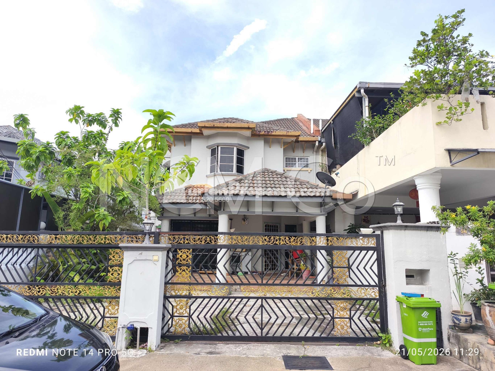 Terrace House For Auction at Damai Bakti
