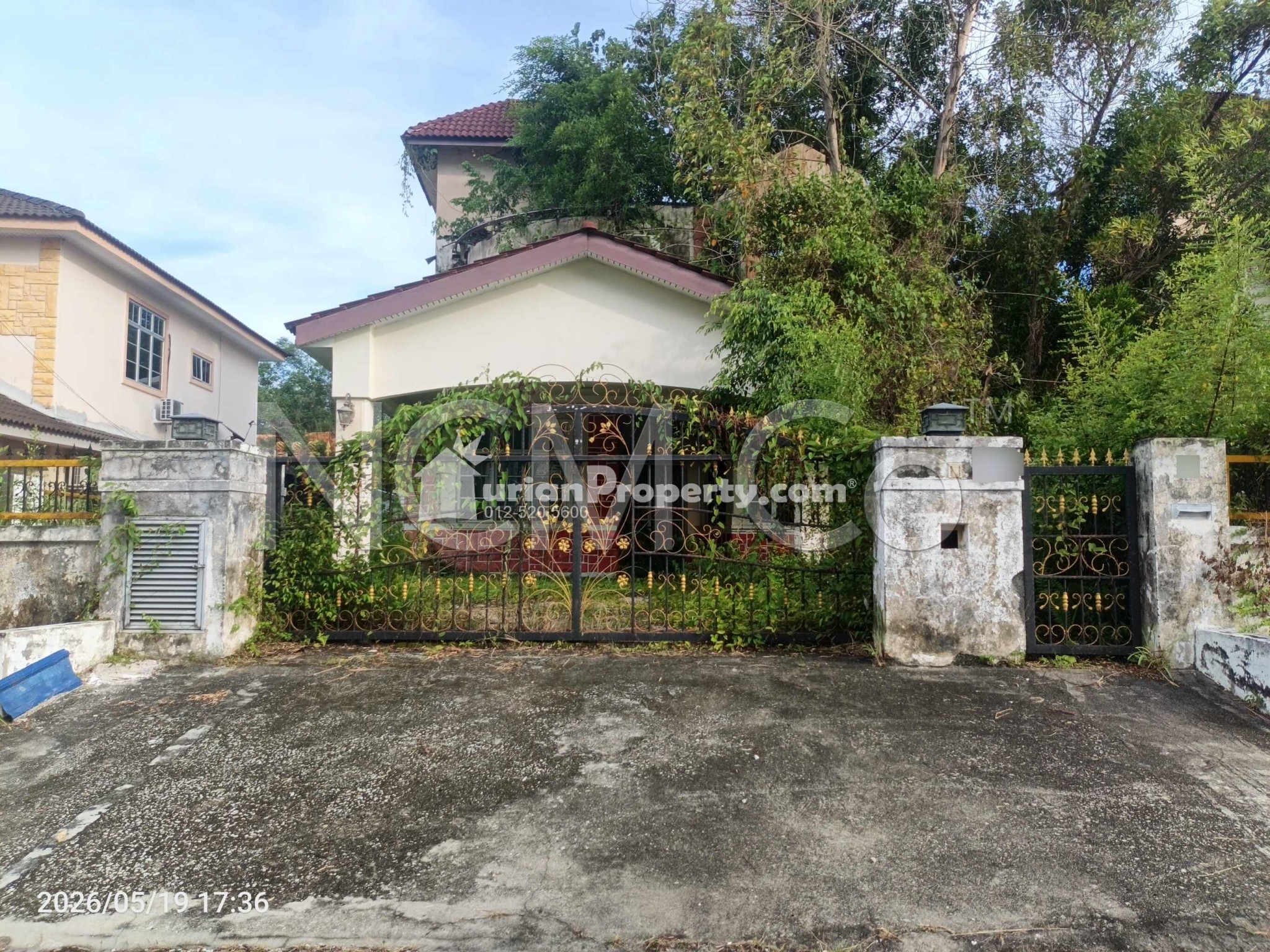 Bungalow House For Auction at Taman Meru Impiana