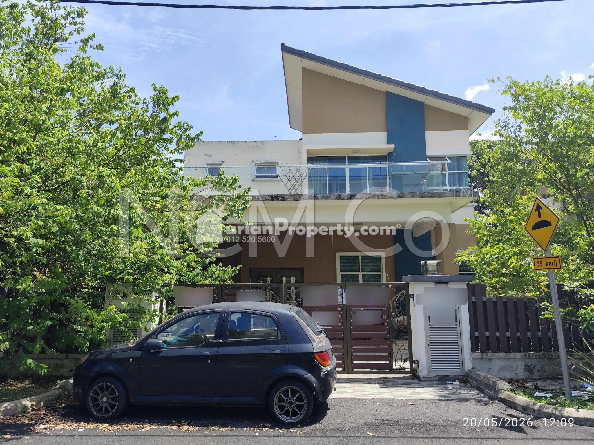 Bungalow House For Auction at Taman Sri Rambai