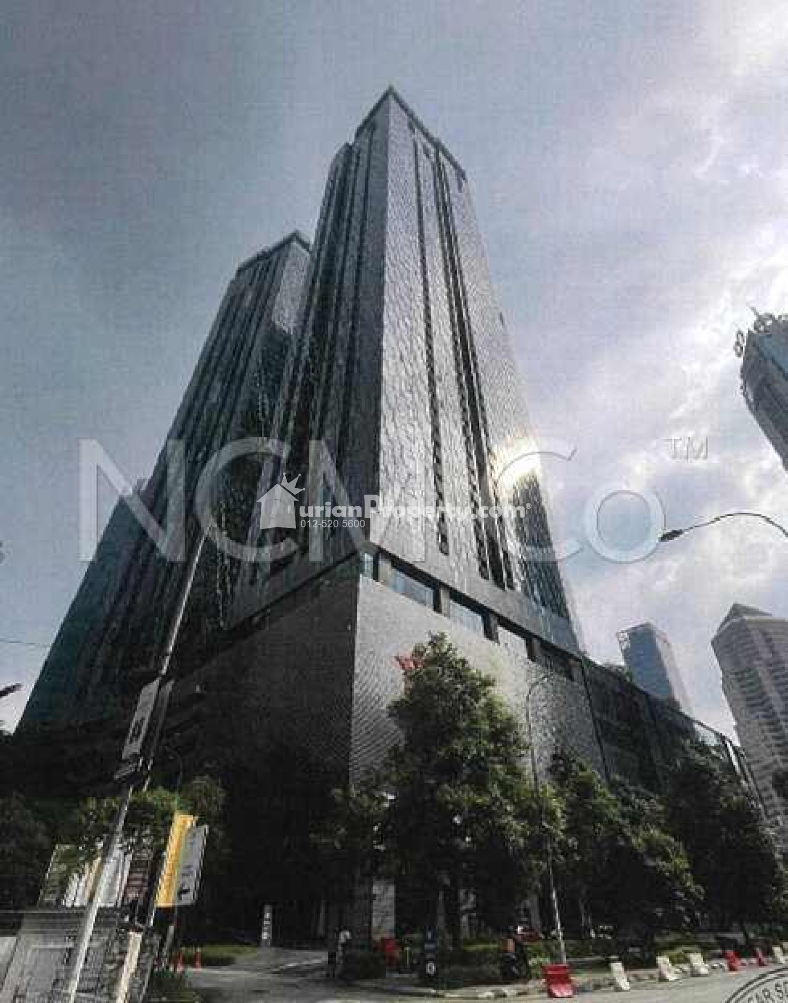 Condo For Auction at Star Residence One