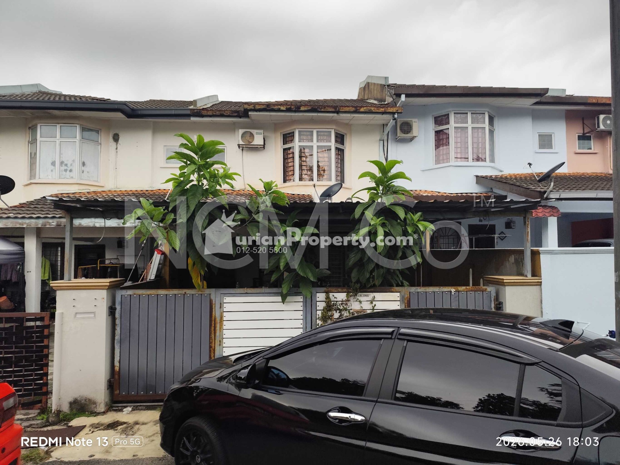 Terrace House For Auction at Taman Anggerik