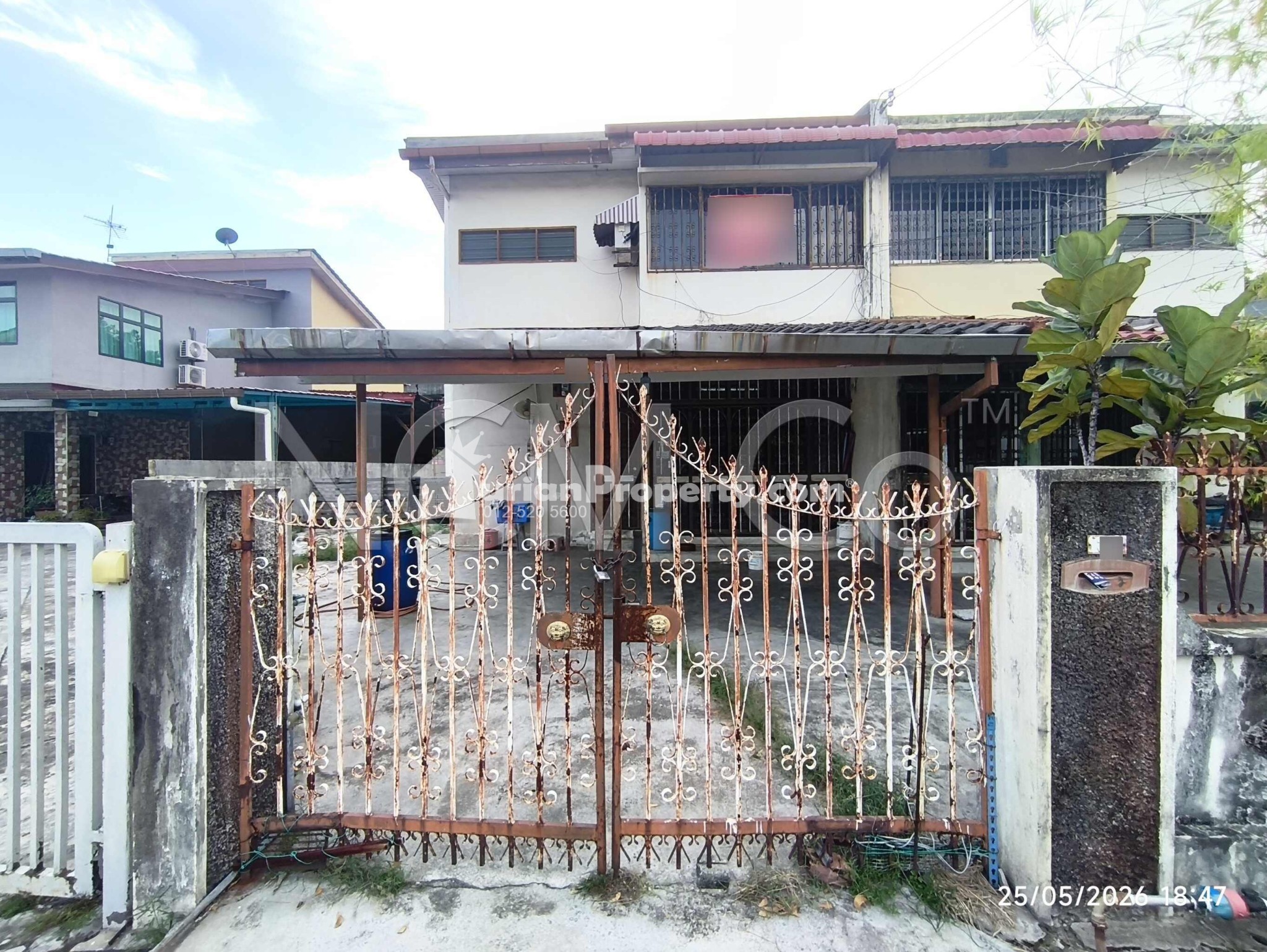 Semi D For Auction at Solok Kampung Jawa