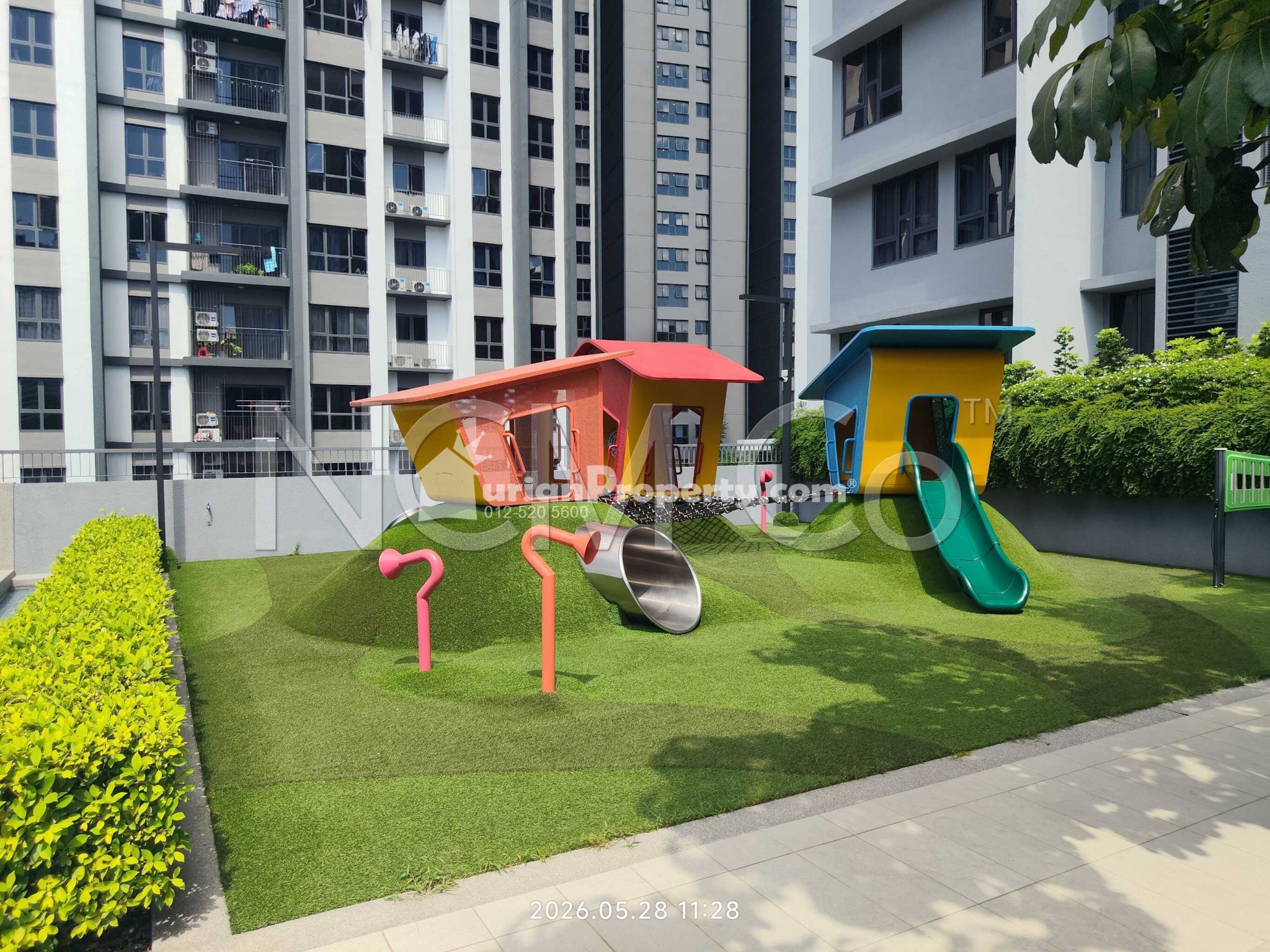 Serviced Residence For Auction at D'Cosmos Residences