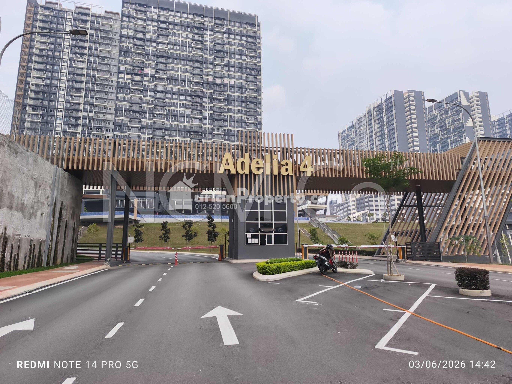 Apartment For Auction at Residensi Adelia
