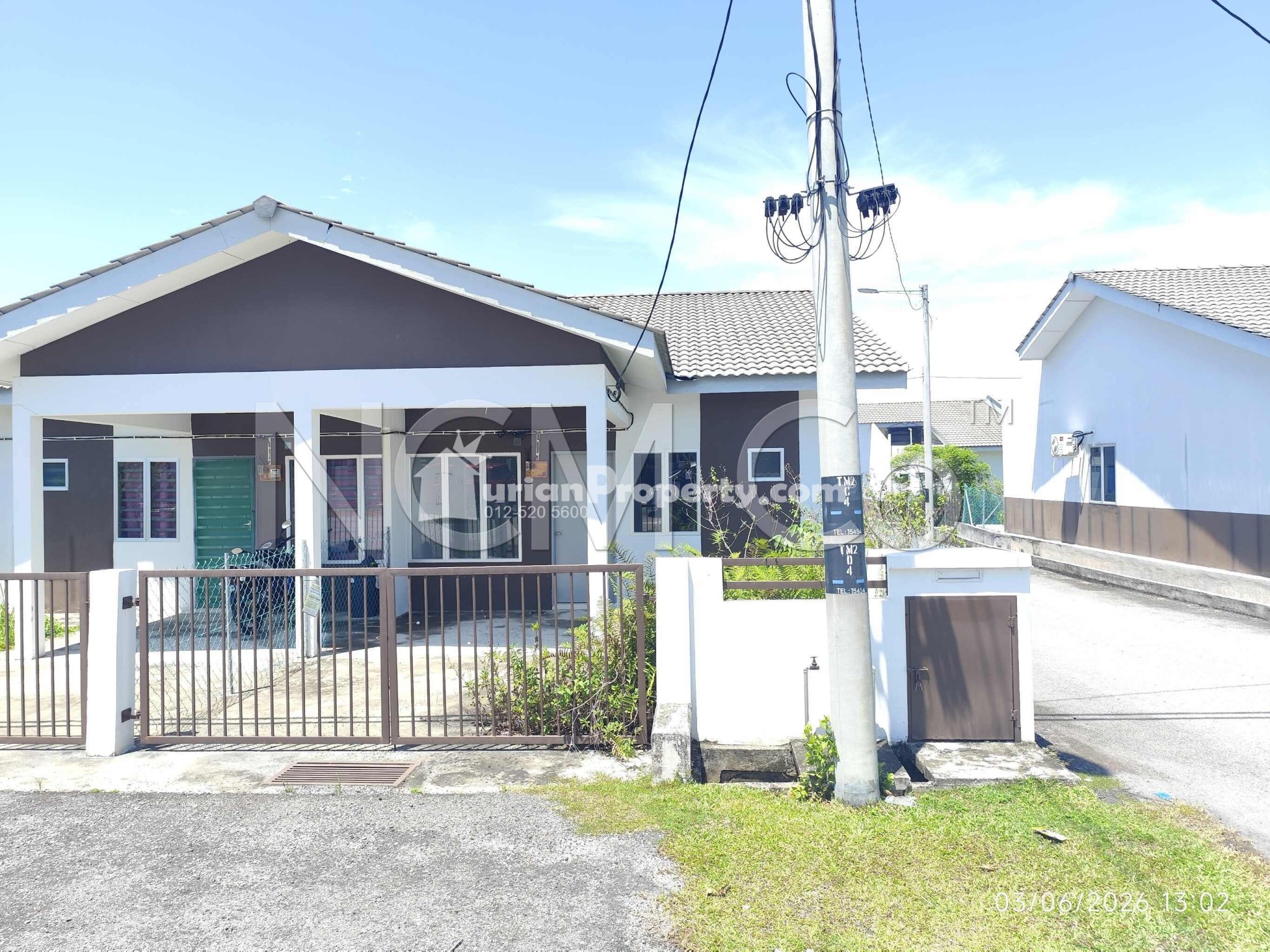 Terrace House For Auction at Taman Mahkota Kampar