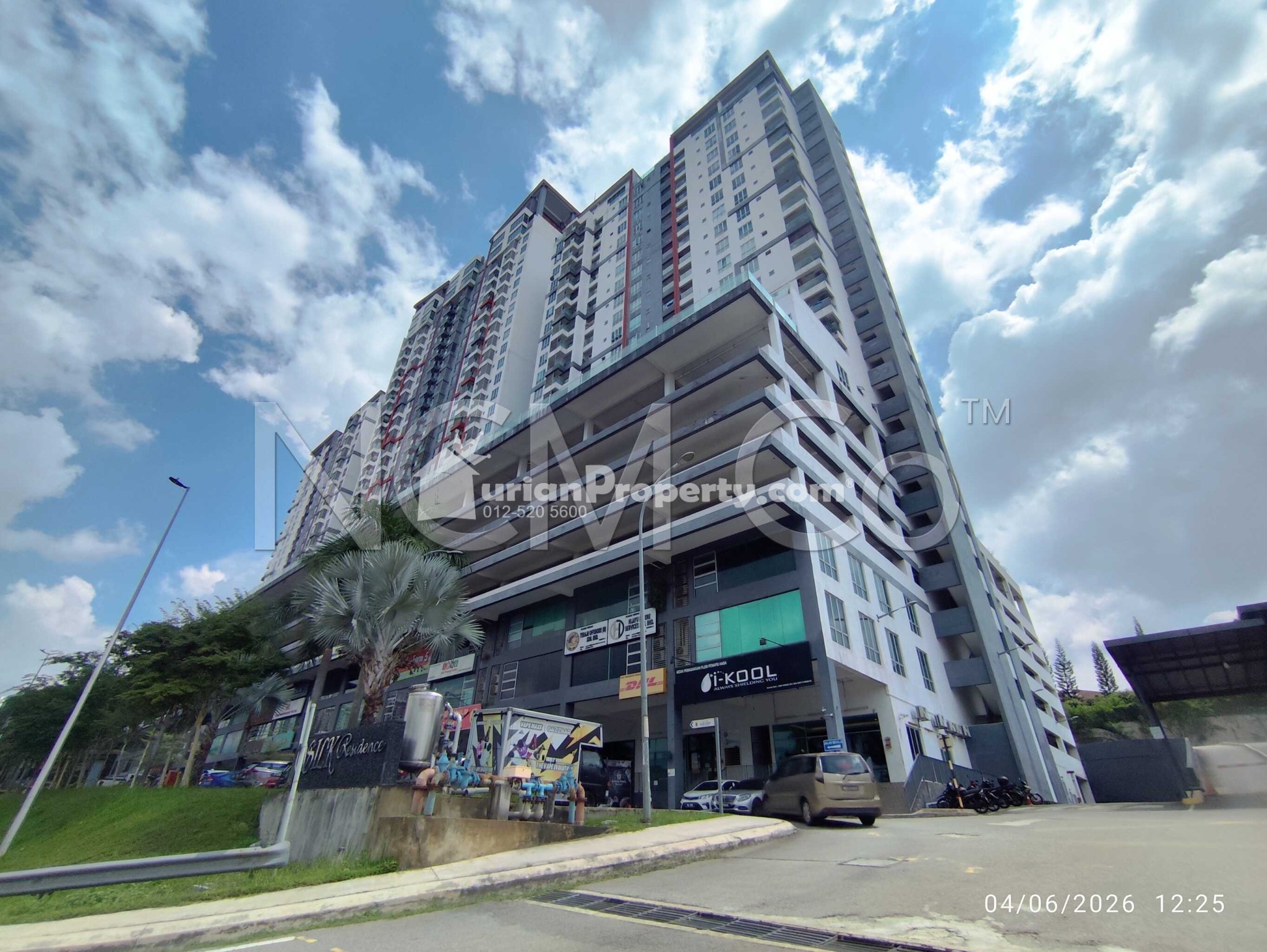 Apartment For Auction at Silk Residence