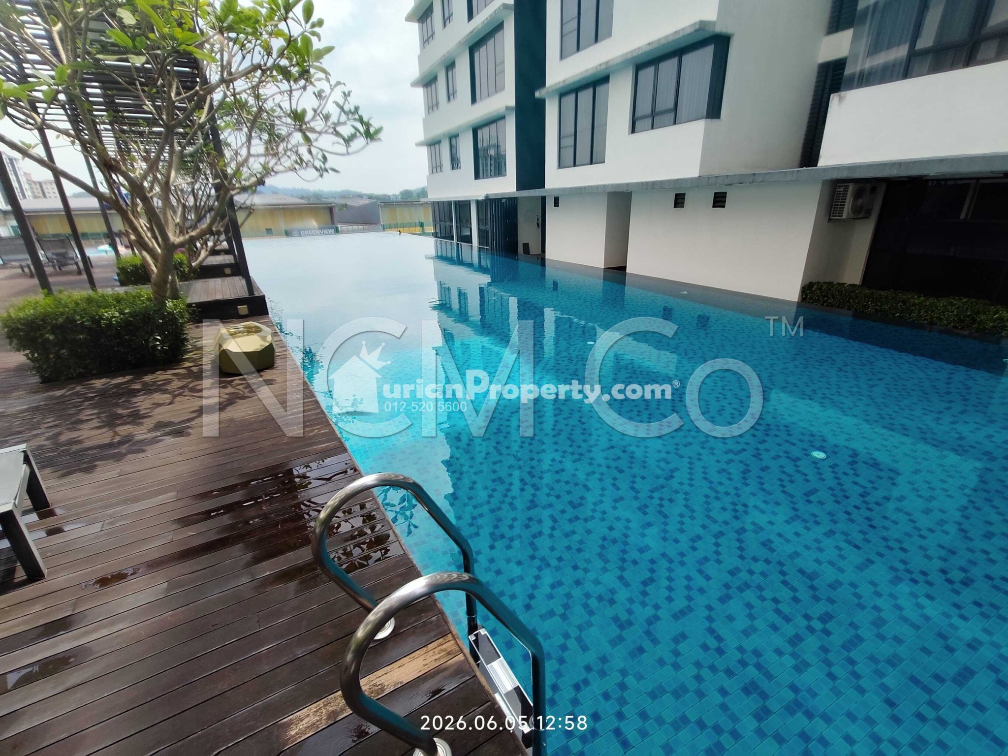 Serviced Residence For Auction at SKYZ Jelutong Residences