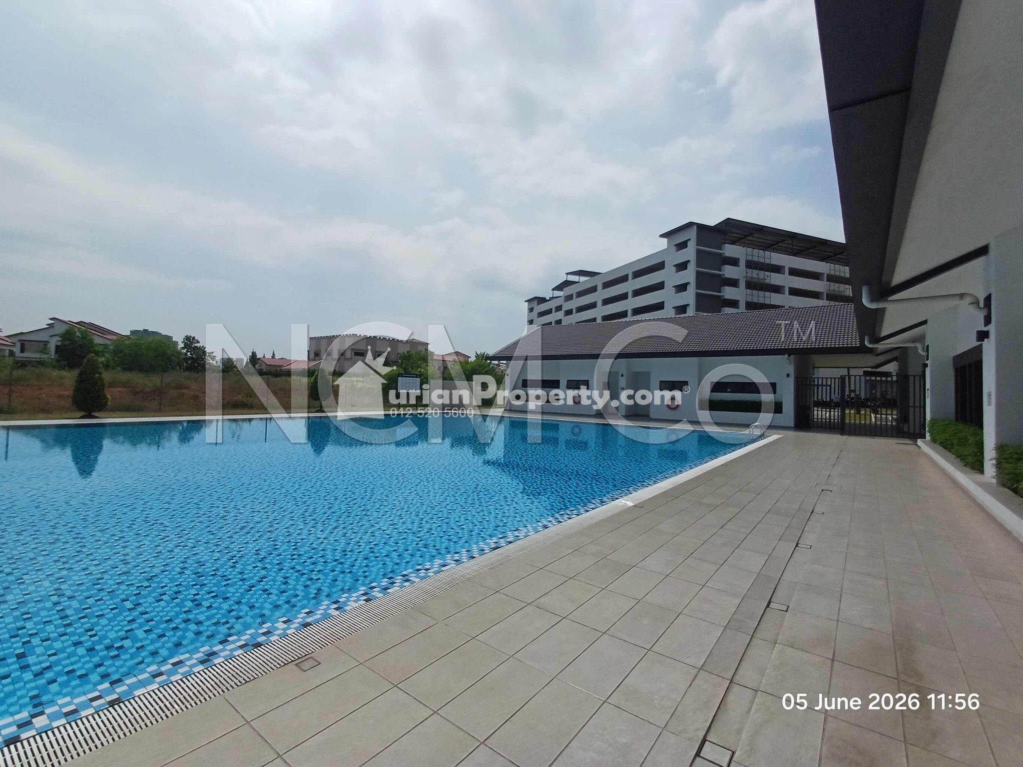 Apartment For Auction at Aspire Residence
