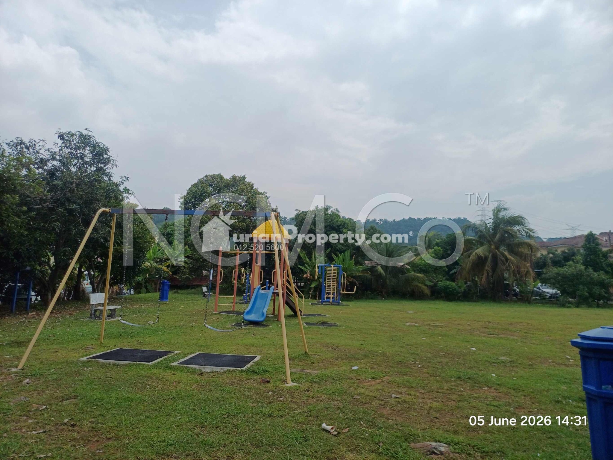 Terrace House For Auction at Taman Dahlia