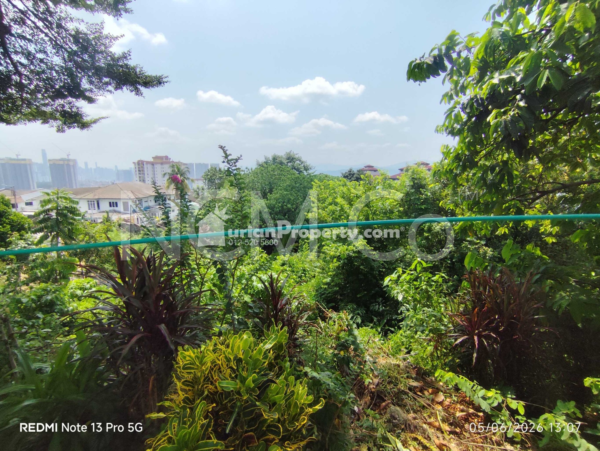Residential Land For Auction at Taman Supreme