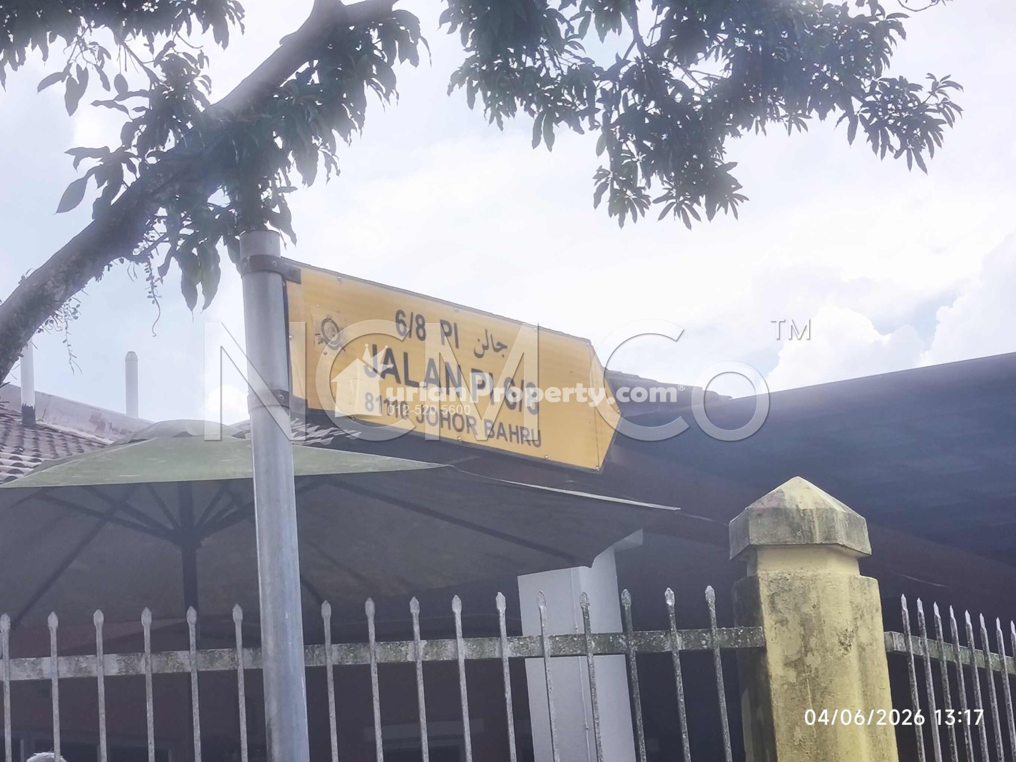 Terrace House For Auction at Taman Pulai Indah