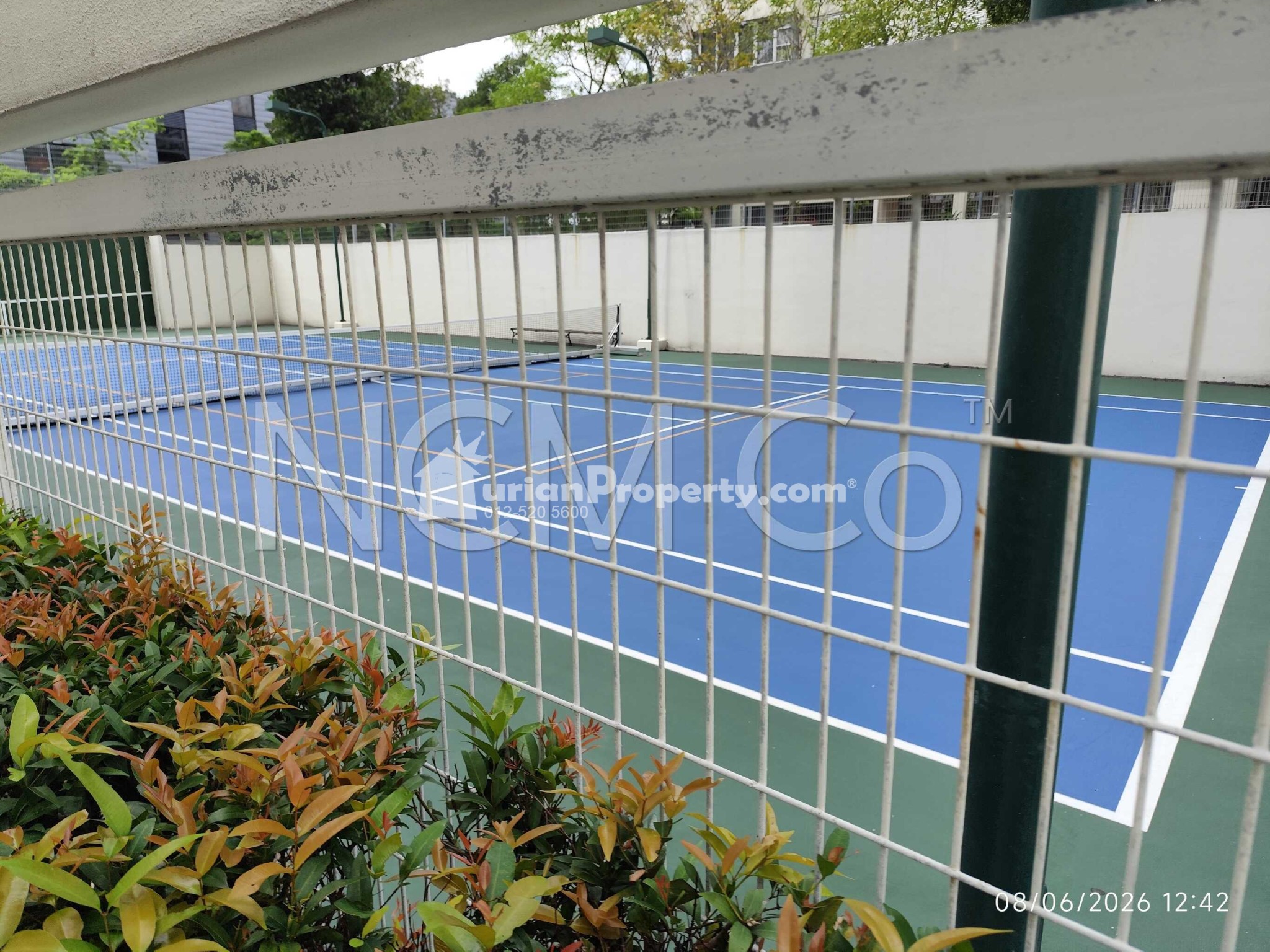Condo For Auction at The Tamarind