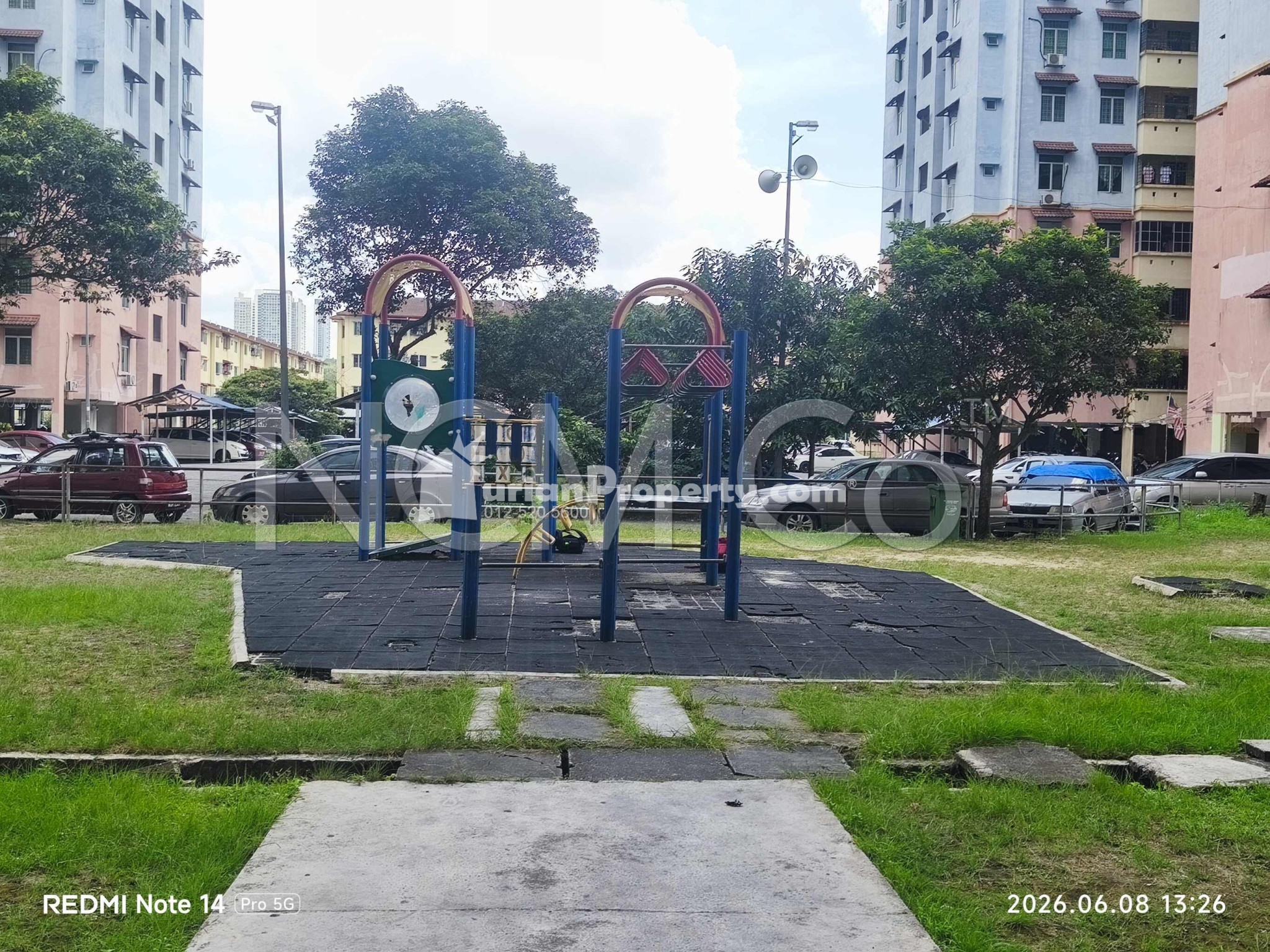 Apartment For Auction at Cheras Utama Apartment