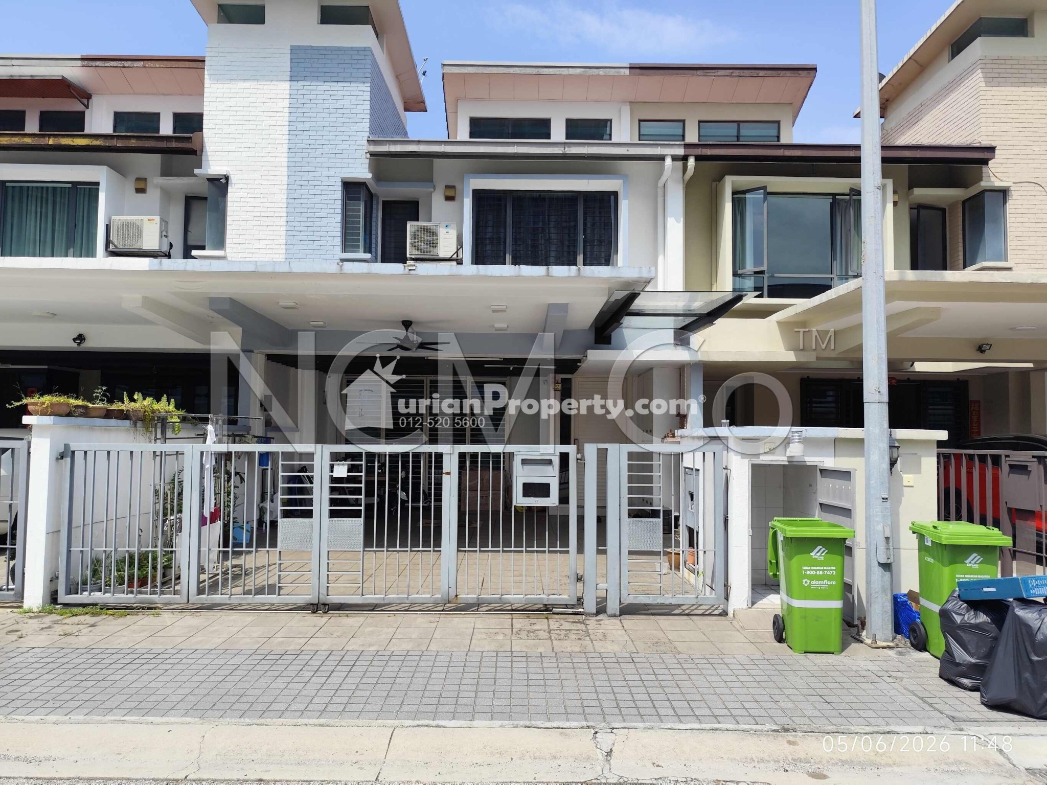 Terrace House For Auction at SouthLake