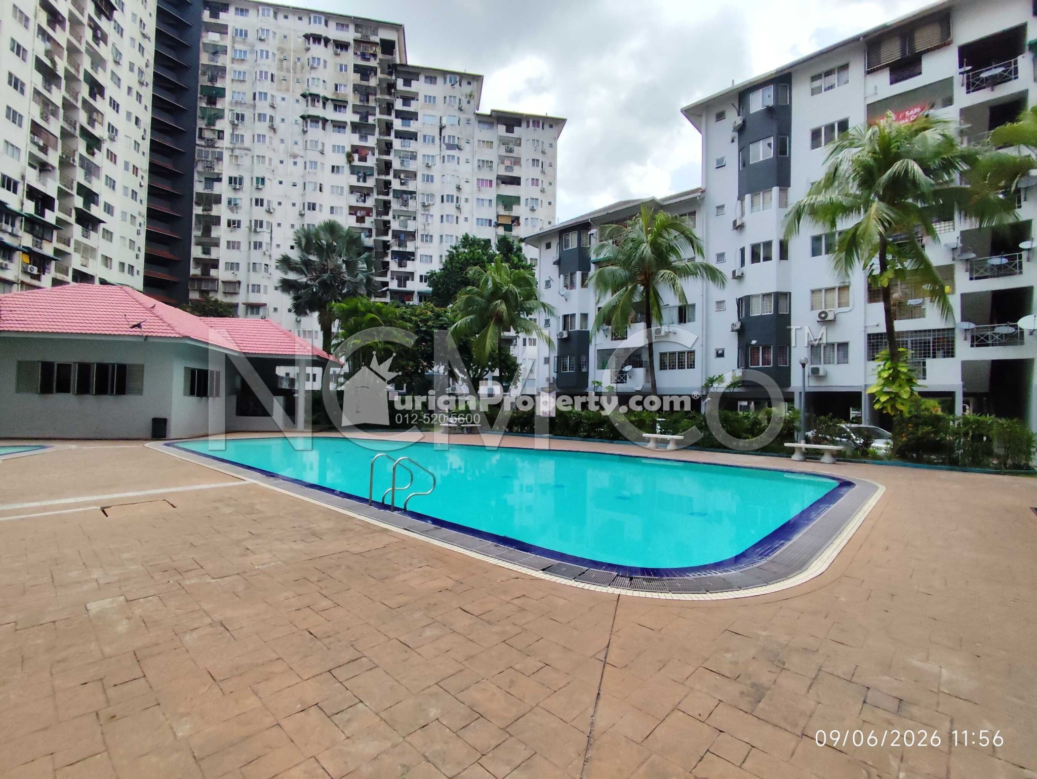 Condo For Auction at Sri Suajaya Condominium