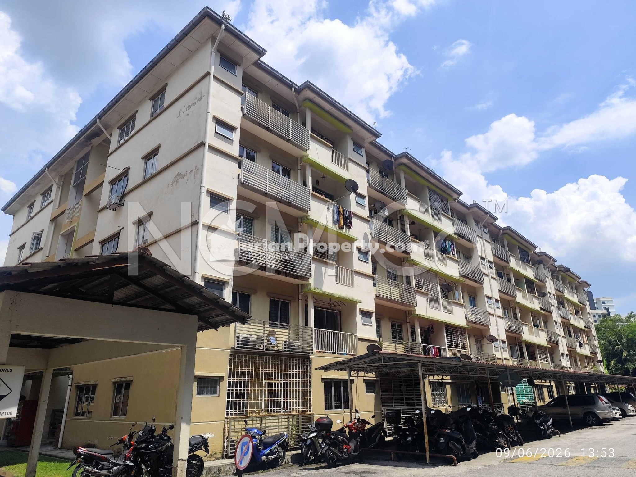 Apartment For Auction at Cheras Intan Apartment