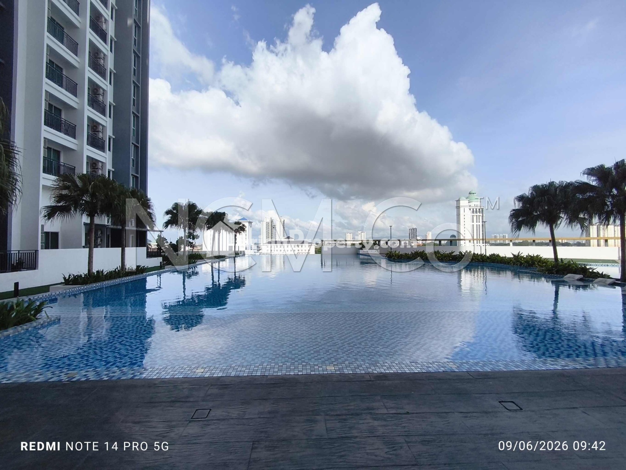 Serviced Residence For Auction at Metropol