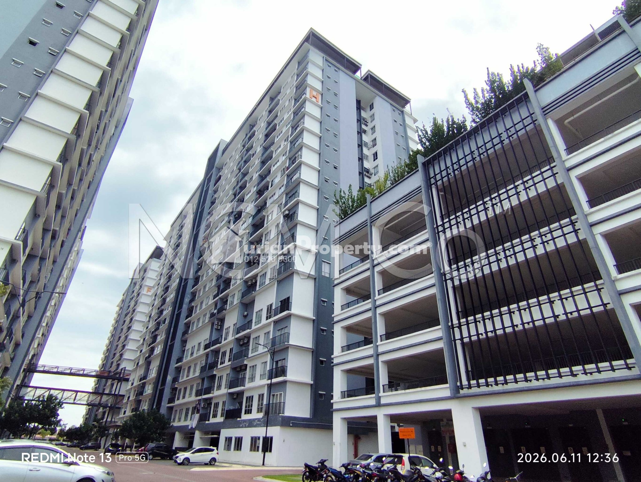 Serviced Residence For Auction at BSP 21