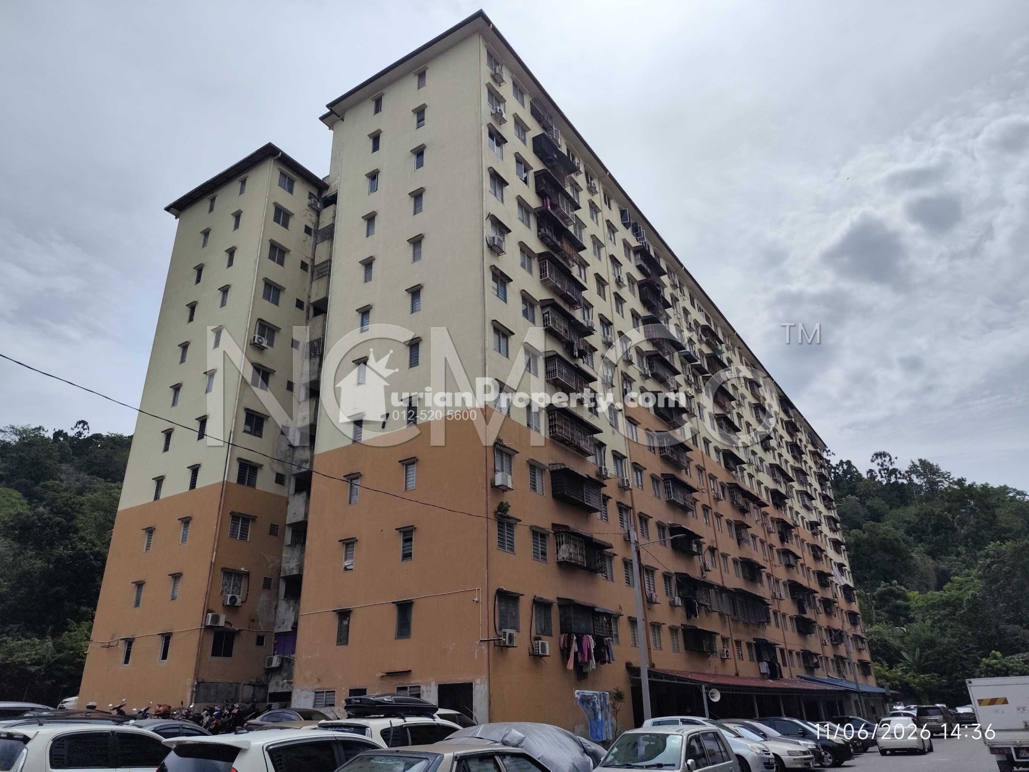 Apartment For Auction at Desa Satu