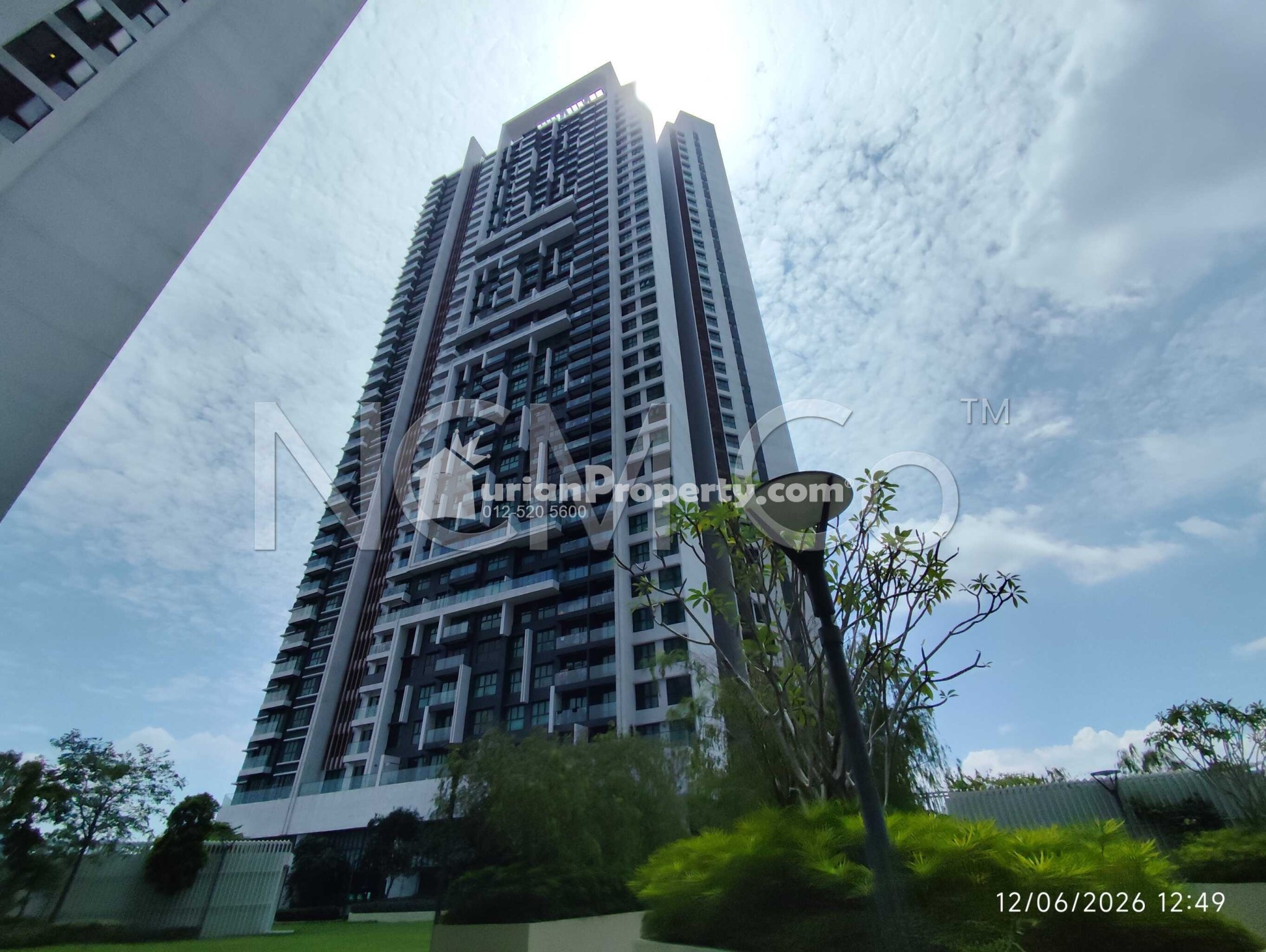 Condo For Auction at The Valley Residence