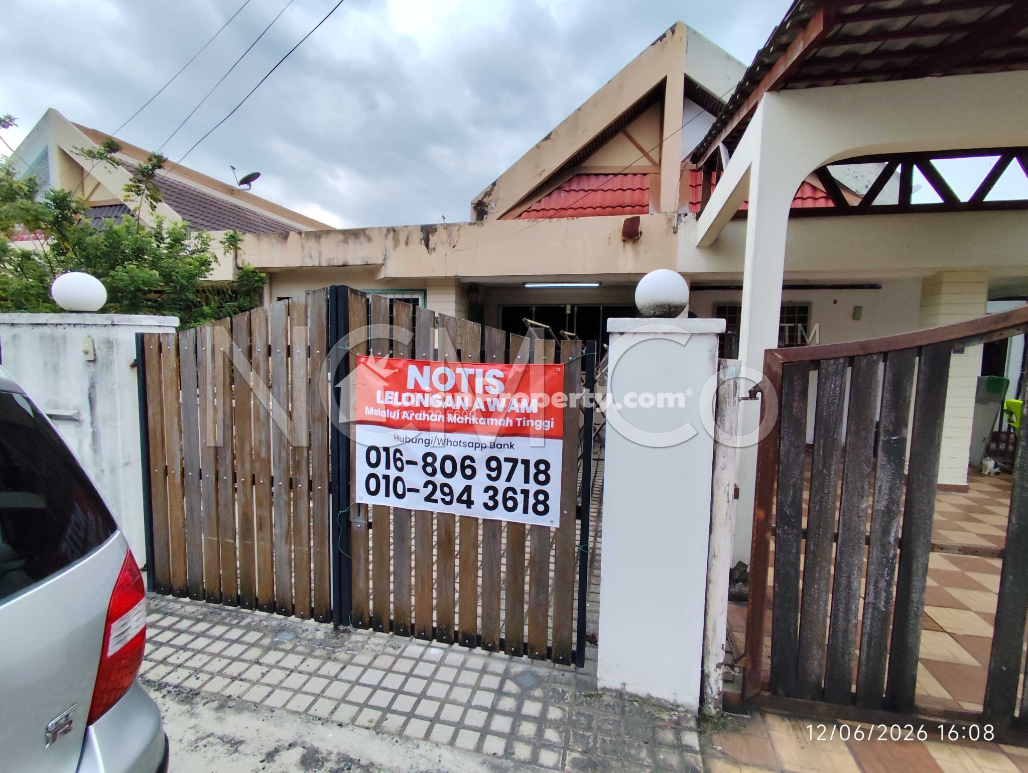Terrace House For Auction at Bandar Baru Selayang