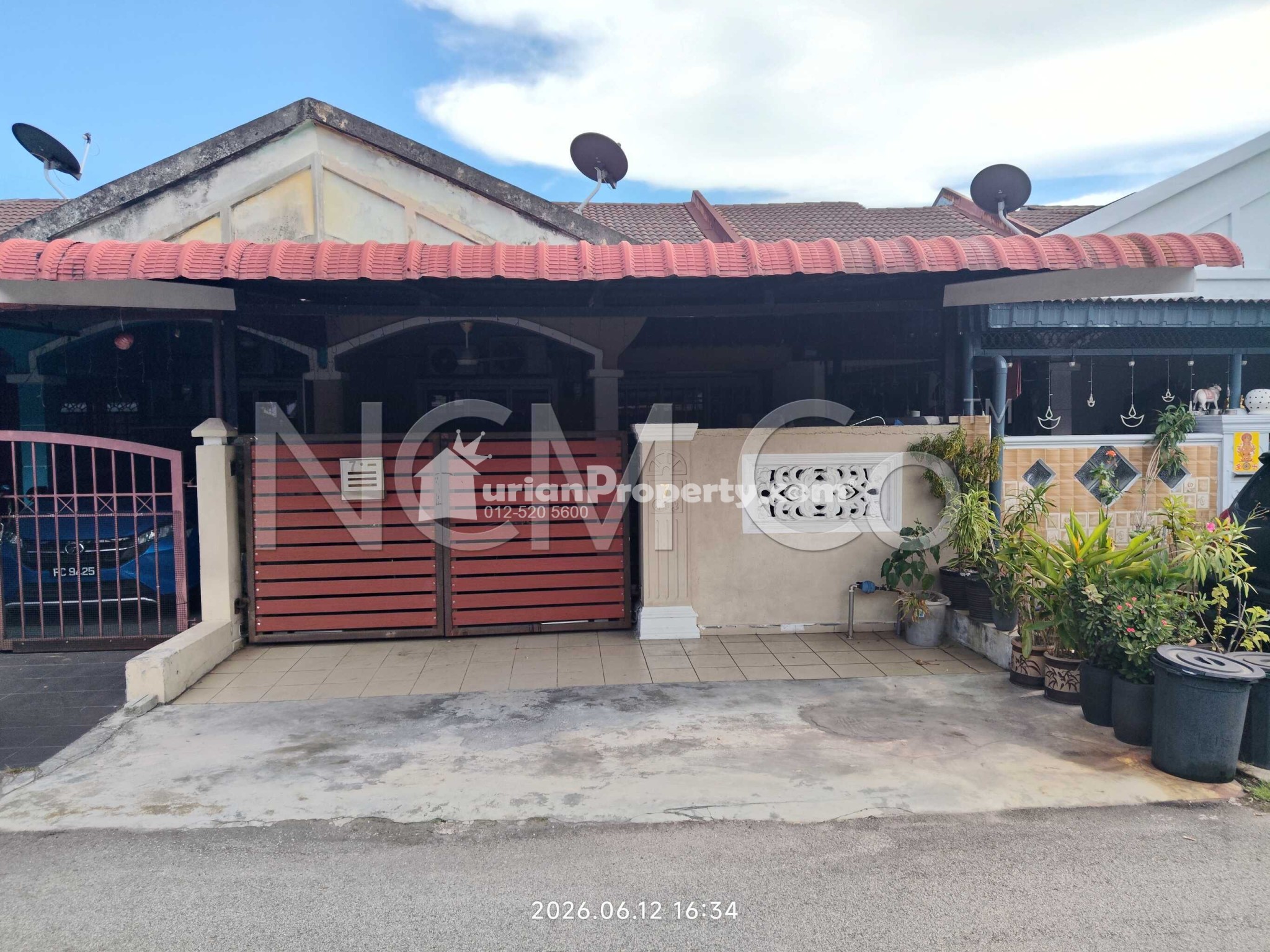 Terrace House For Auction at Taman Kota Pendamar