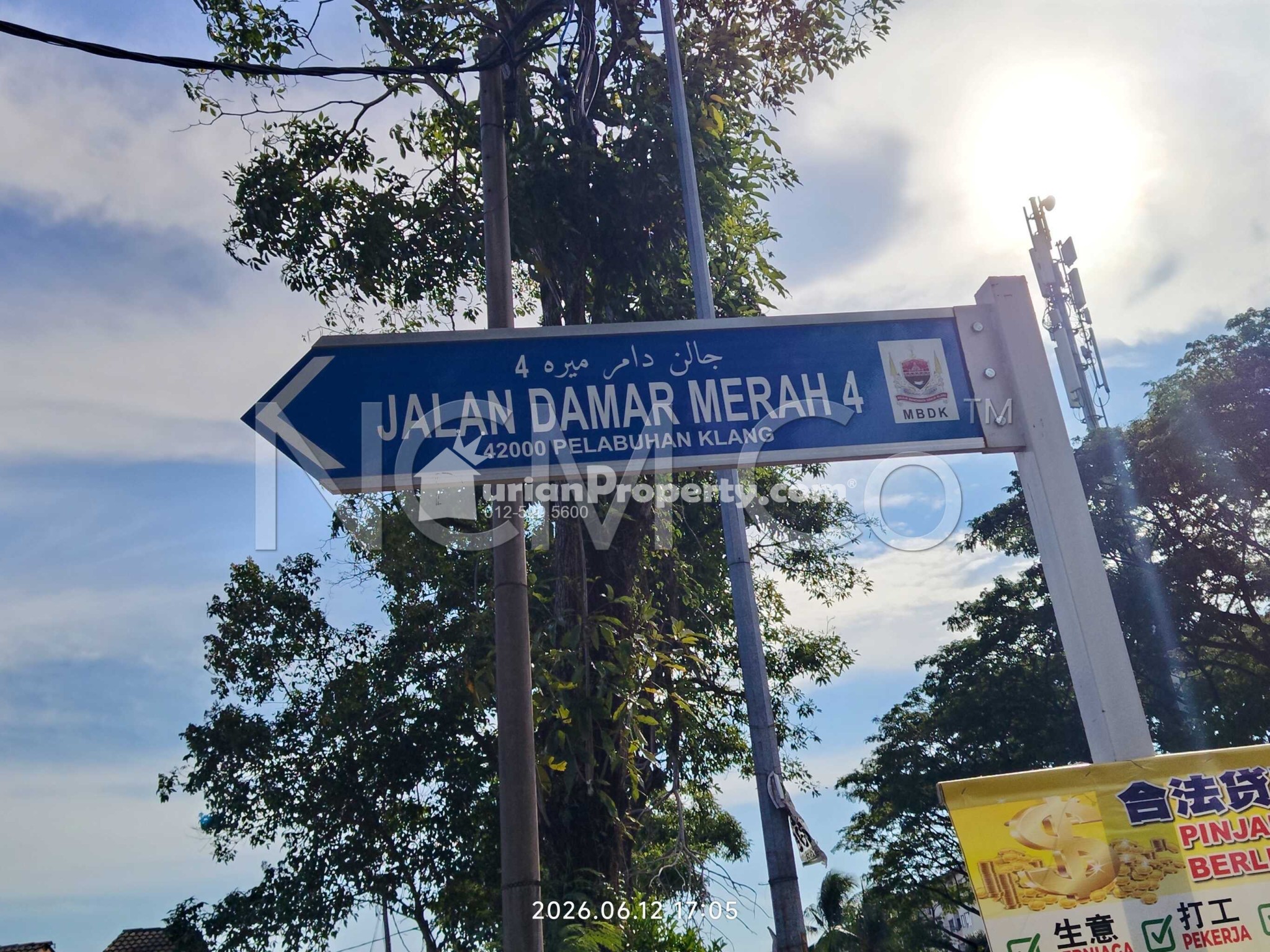 Terrace House For Auction at Taman Pendamar Indah 2
