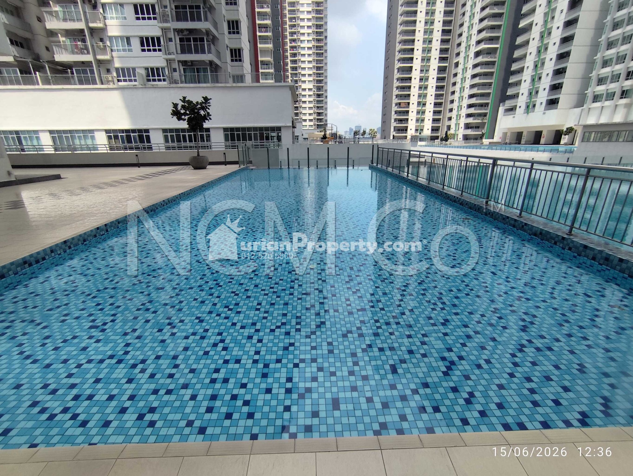 Serviced Residence For Auction at Razak City Residences